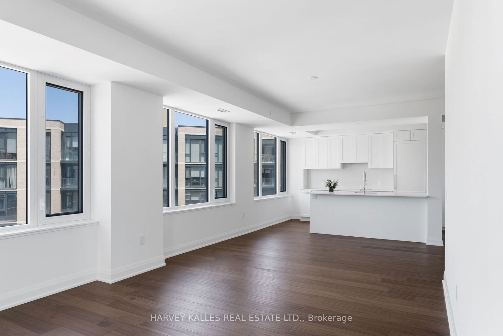 293 The Kingsway, unit 519 for sale - image #11