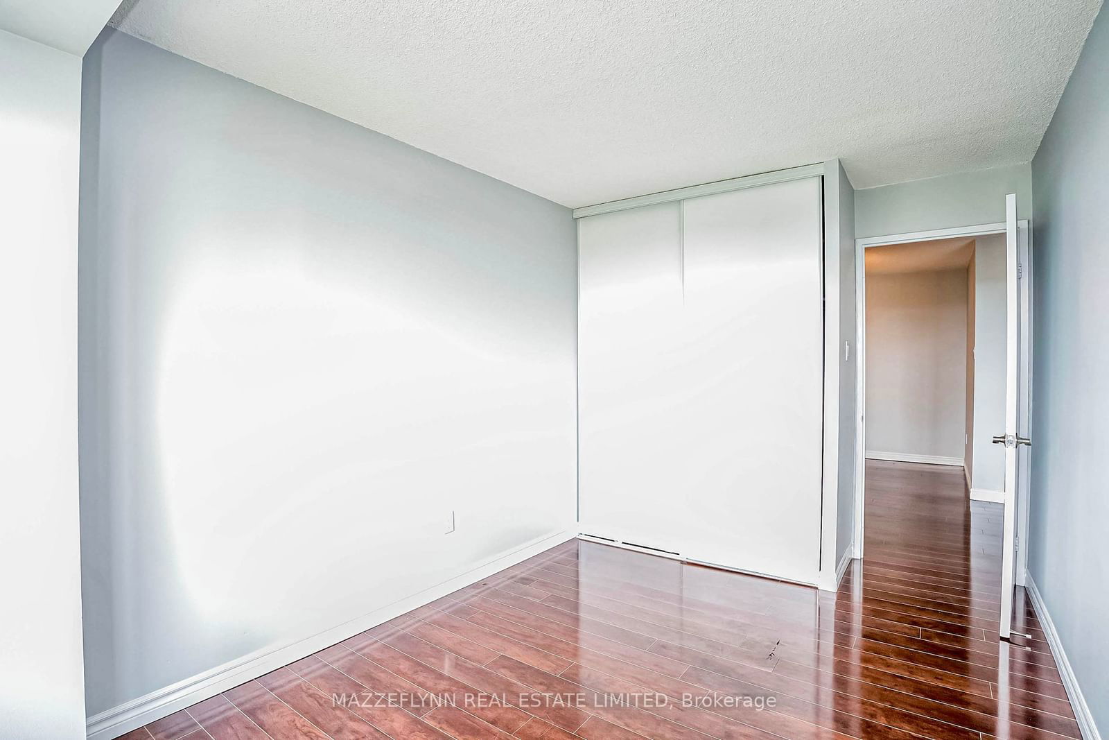 12 Laurelcrest St, unit 1104 for sale