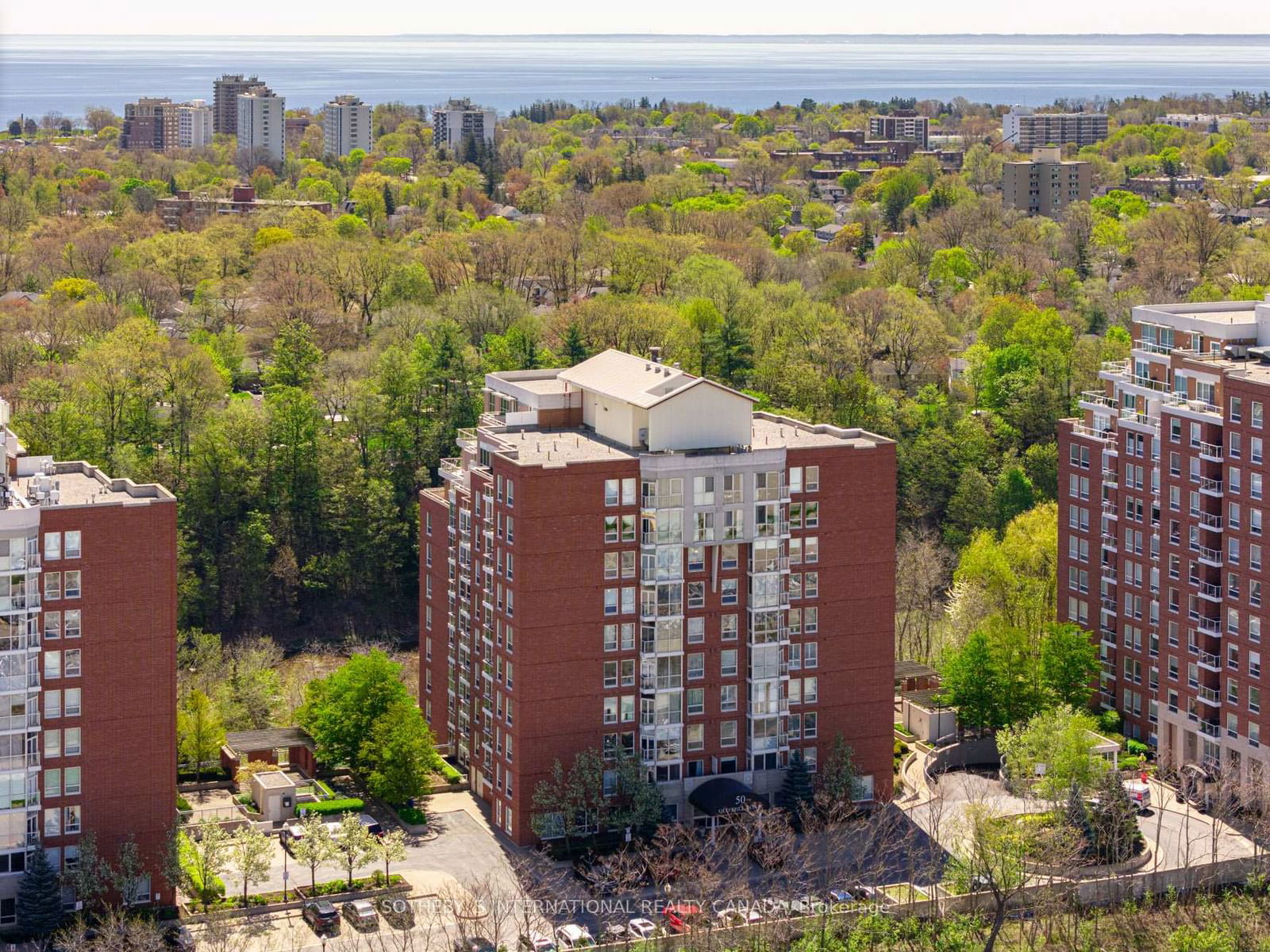 Oakridge Heights II Condos, Oakville, Toronto