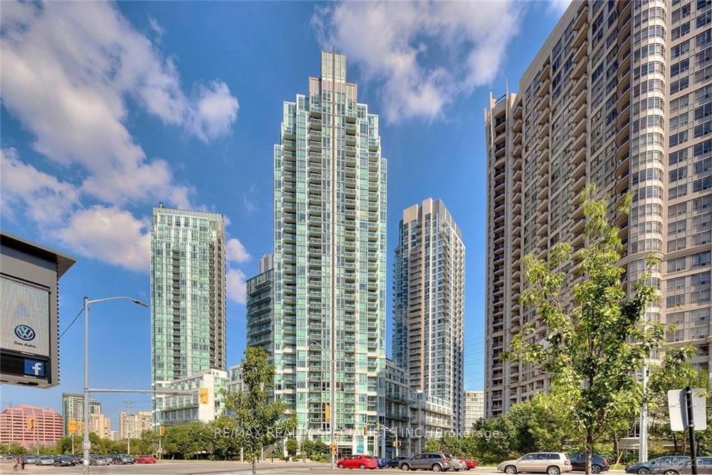 3939 Duke Of York Blvd, unit 3305 for sale - image #1