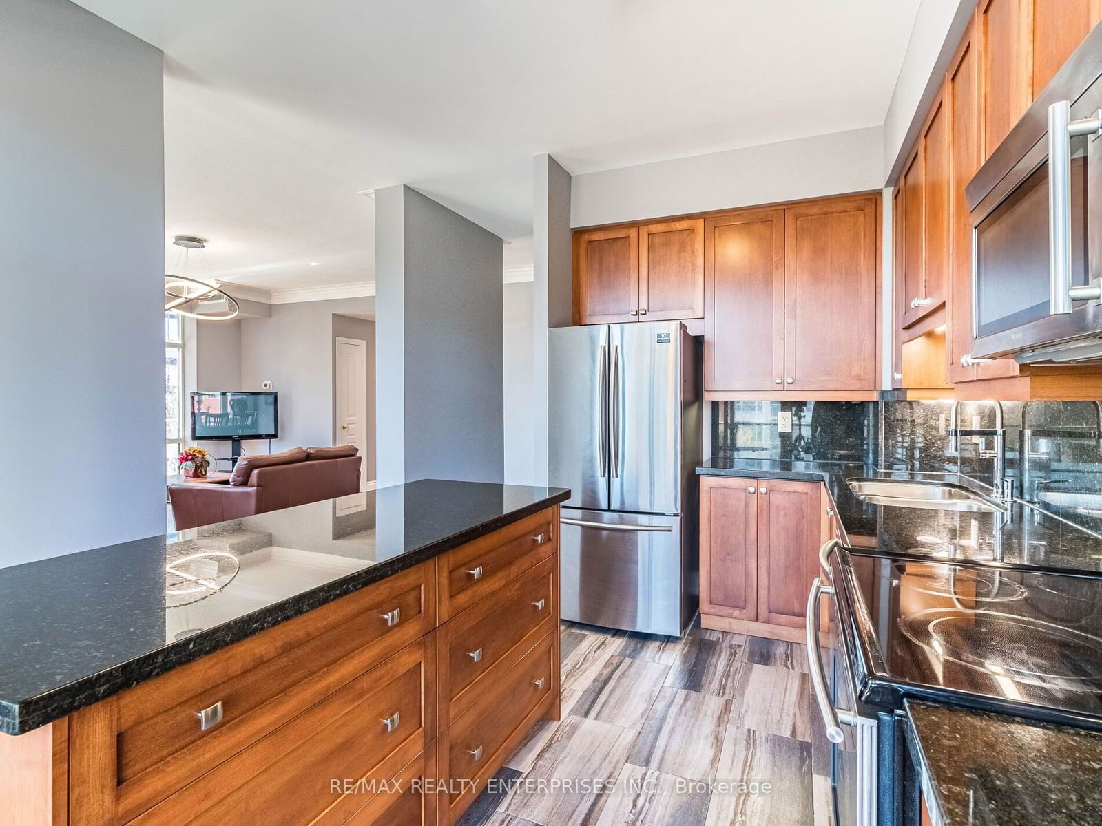 70 Port St E, unit 310 for sale - image #15