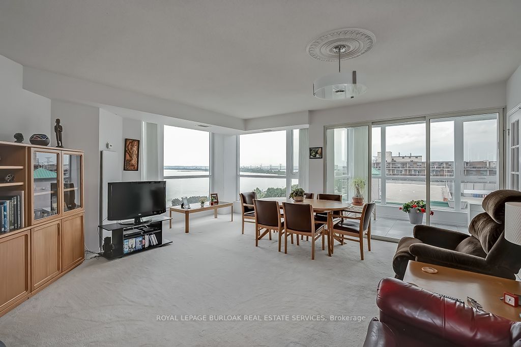 415 Locust St, unit 1001 for sale - image #17