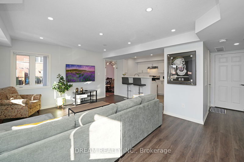 250 Sunny Meadow Blvd, unit 292 for sale - image #1