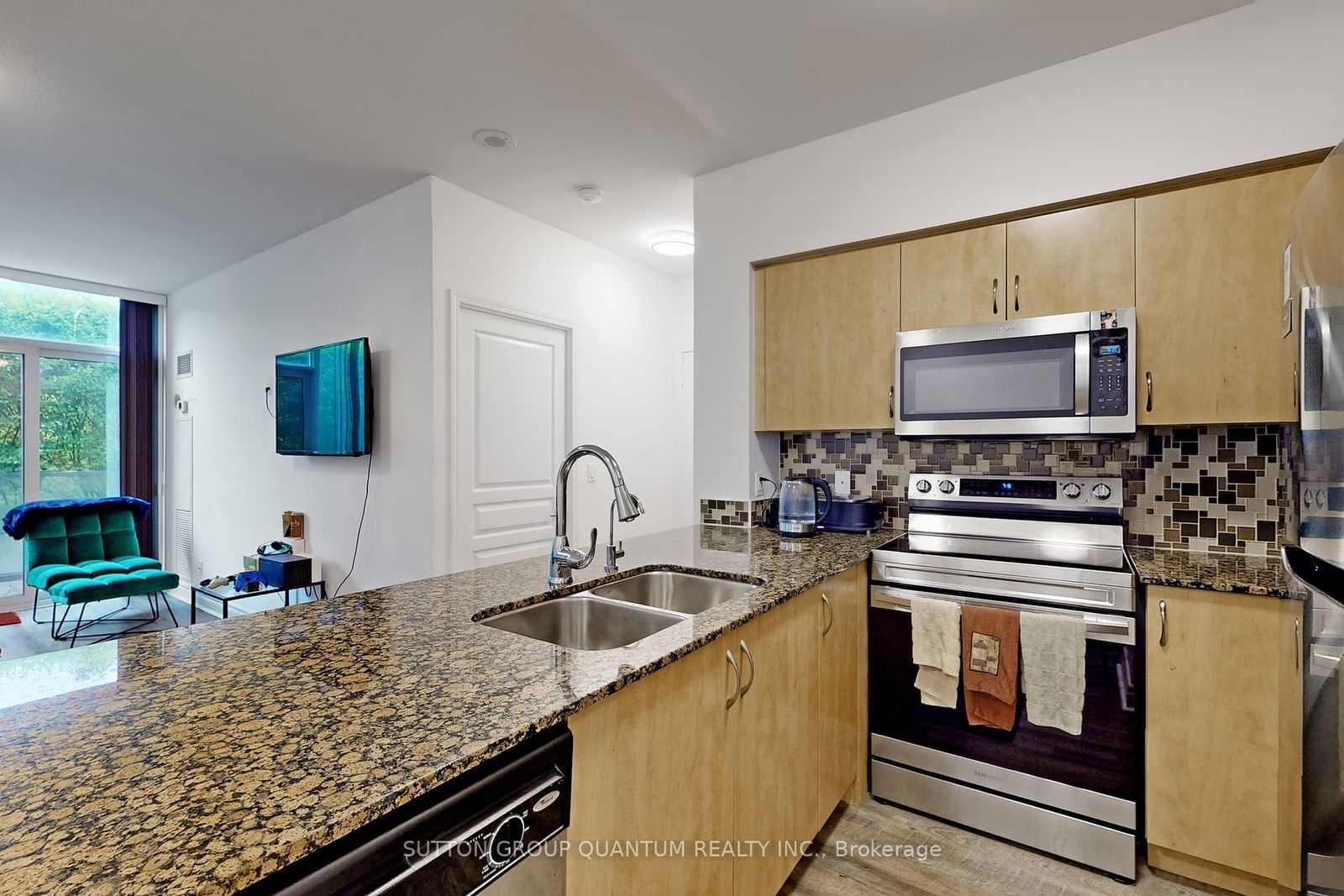 2240 Lake Shore Blvd W, unit 309 for sale - image #12