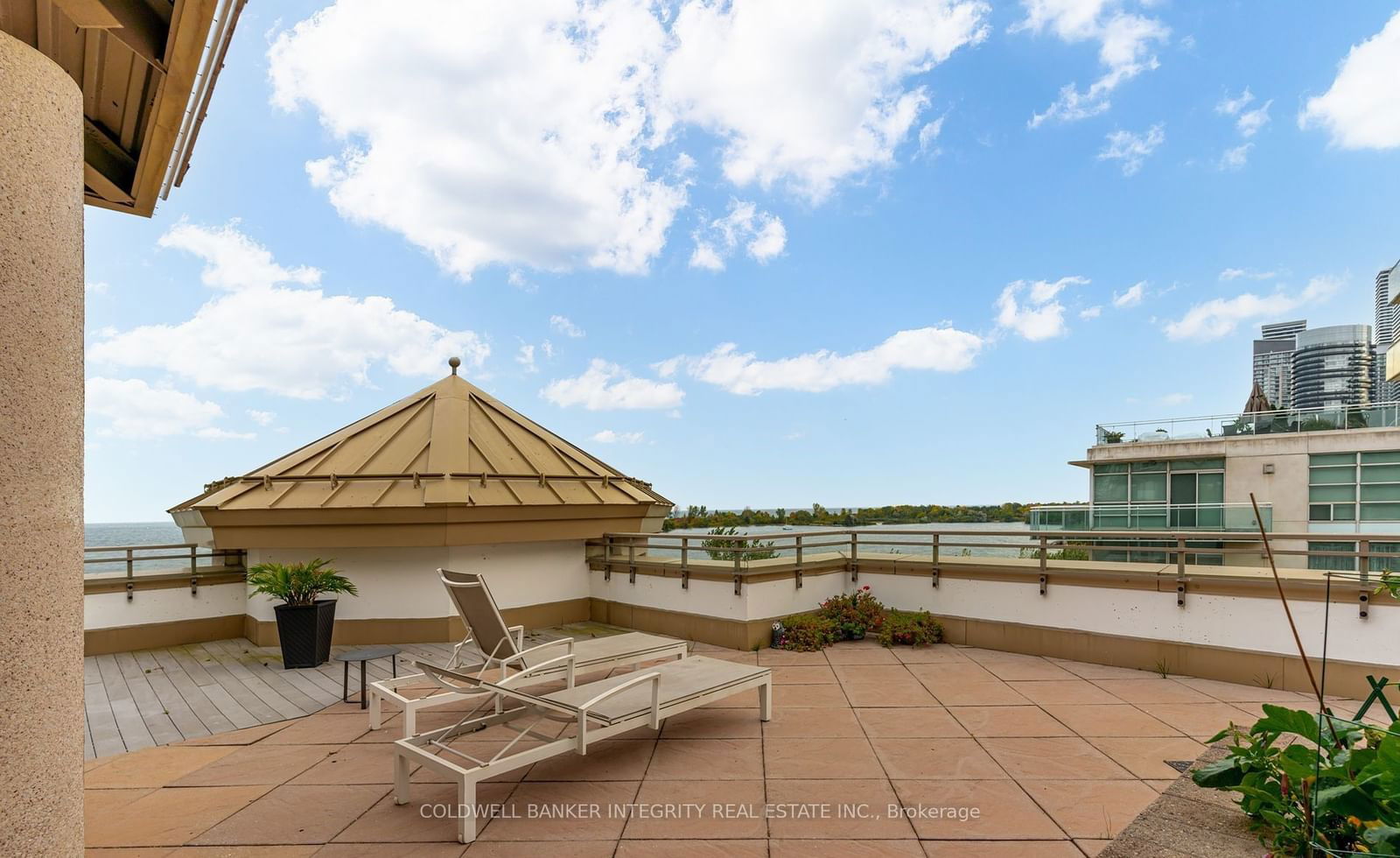 88 Palace Pier Crt, unit 401 for sale - image #18