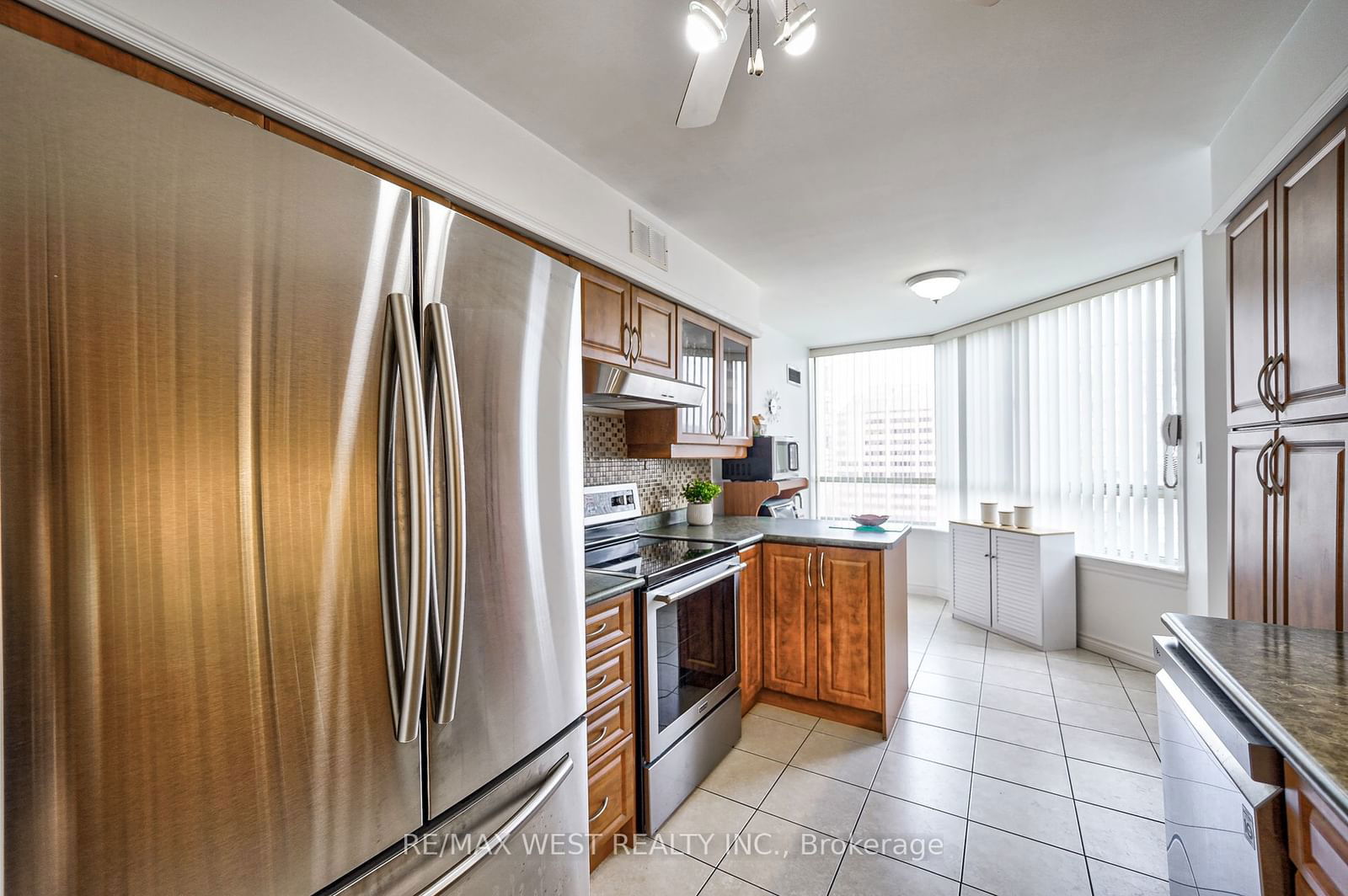 3605 Kariya Dr, unit 1504 for sale - image #16