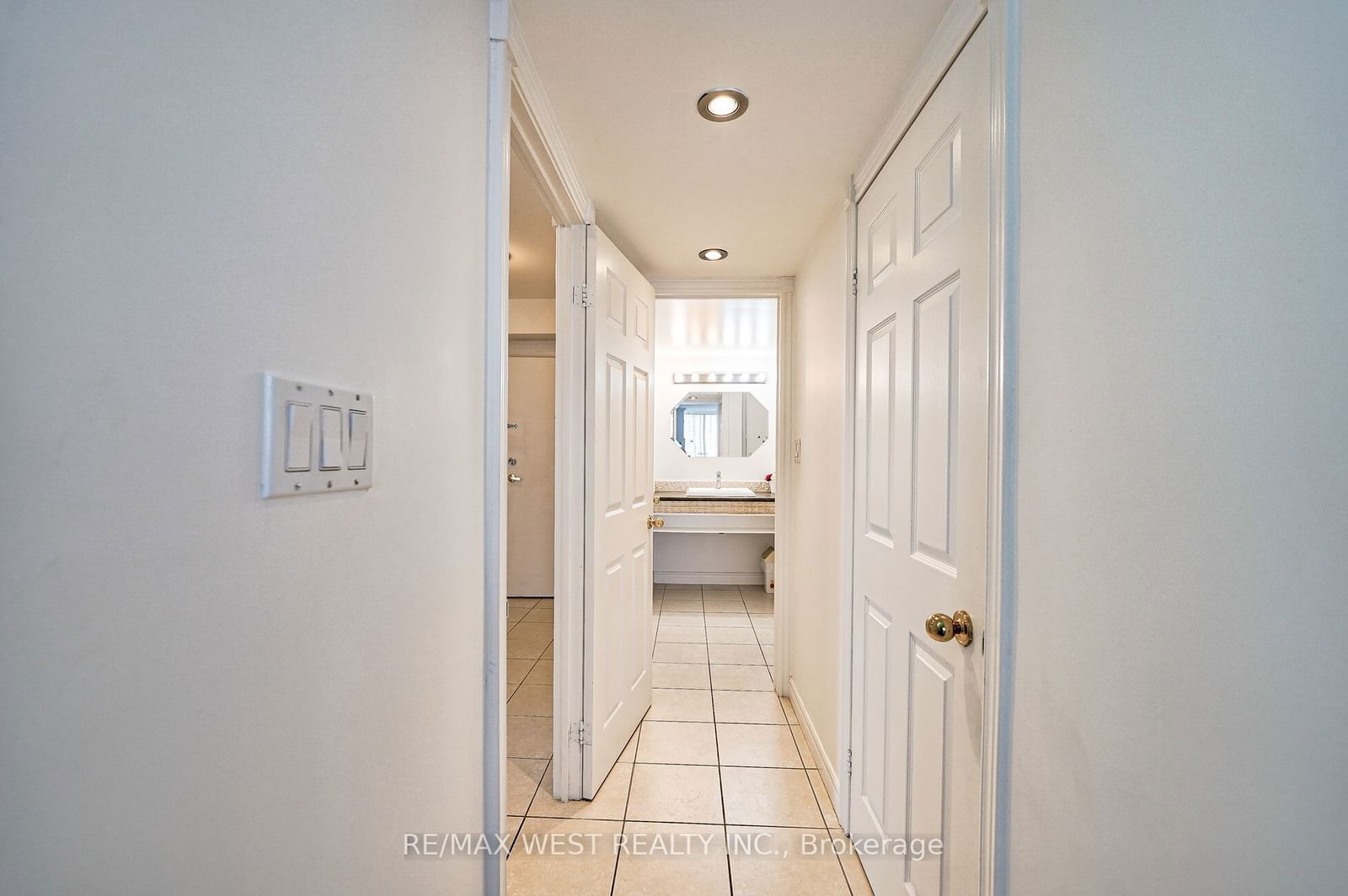 3605 Kariya Dr, unit 1504 for sale - image #21