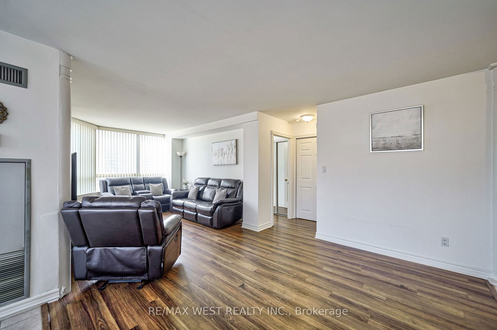 3605 Kariya Dr, unit 1504 for sale - image #8