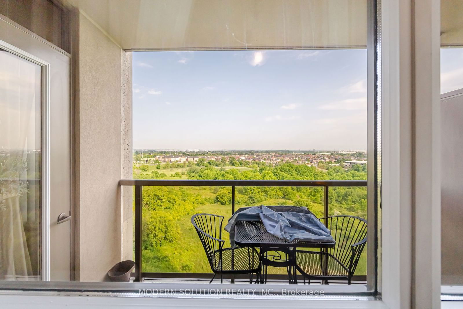 710 Humberwood Blvd, unit 1015 for sale - image #19