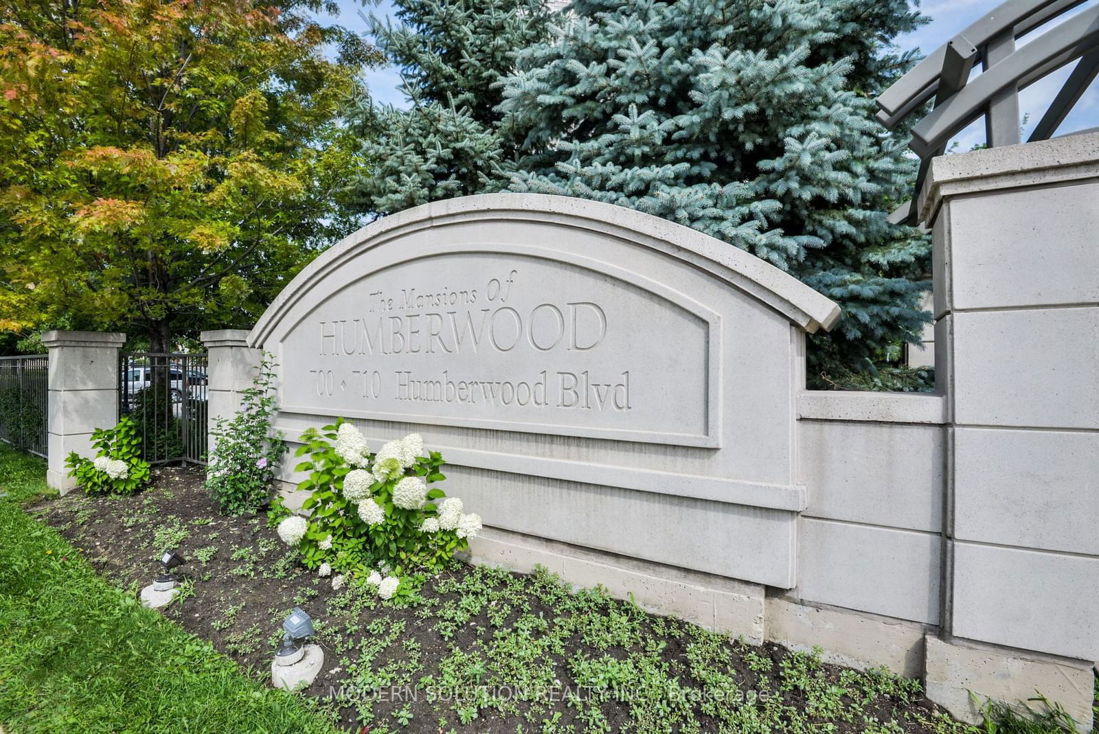 710 Humberwood Blvd, unit 1015 for sale - image #3