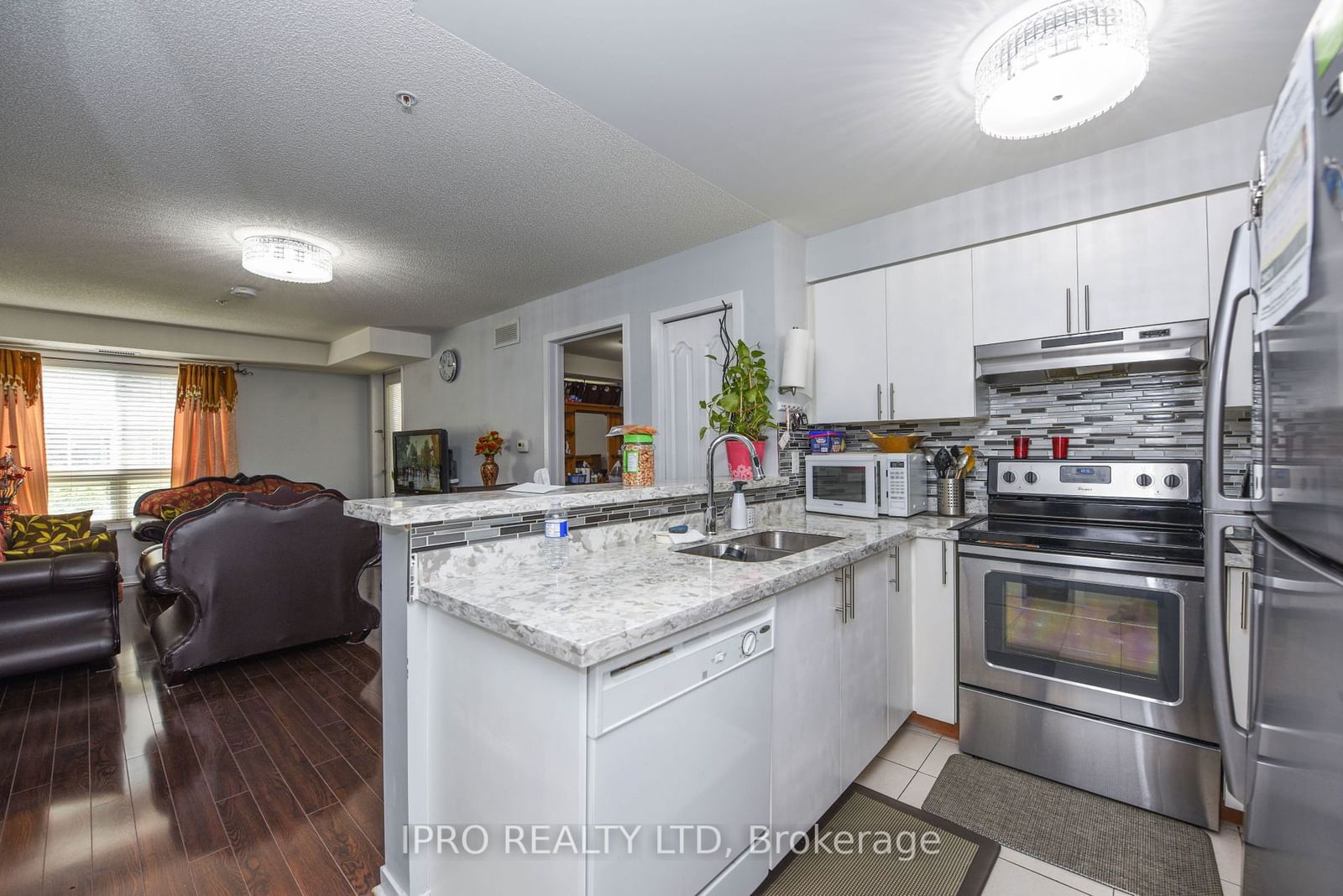 6 Dayspring Circ, unit 2111 for sale - image #2