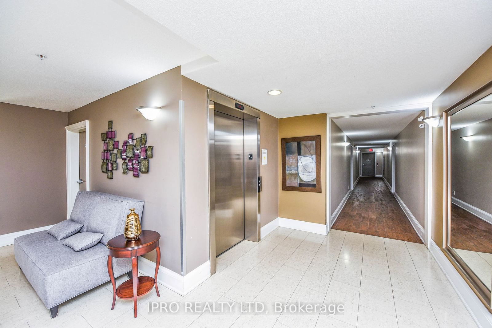 6 Dayspring Circ, unit 2111 for sale - image #23