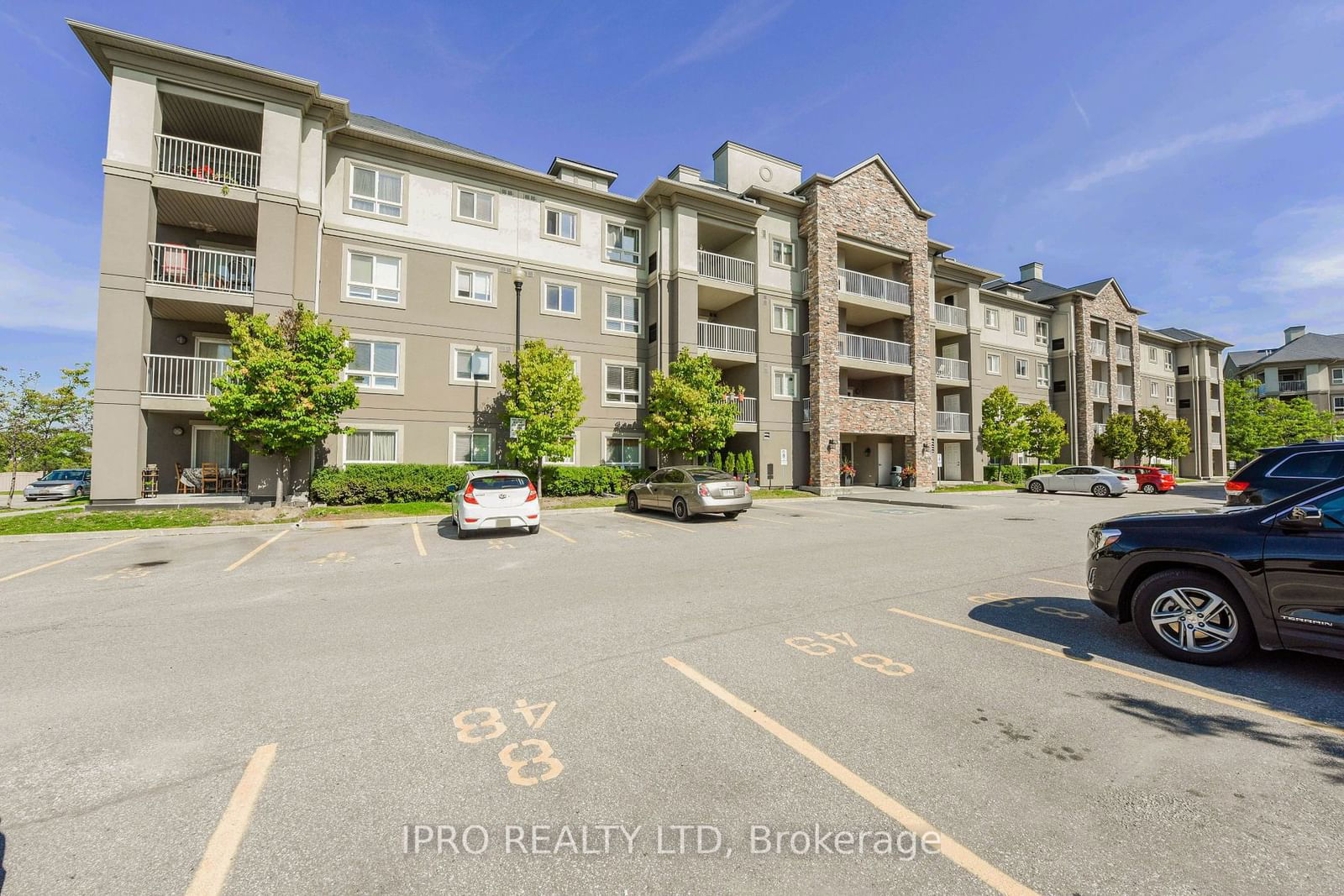 6 Dayspring Circ, unit 2111 for sale - image #25