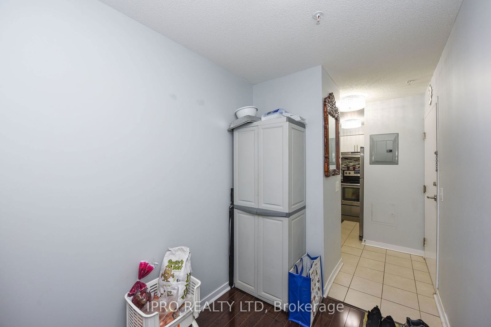 6 Dayspring Circ, unit 2111 for sale - image #33