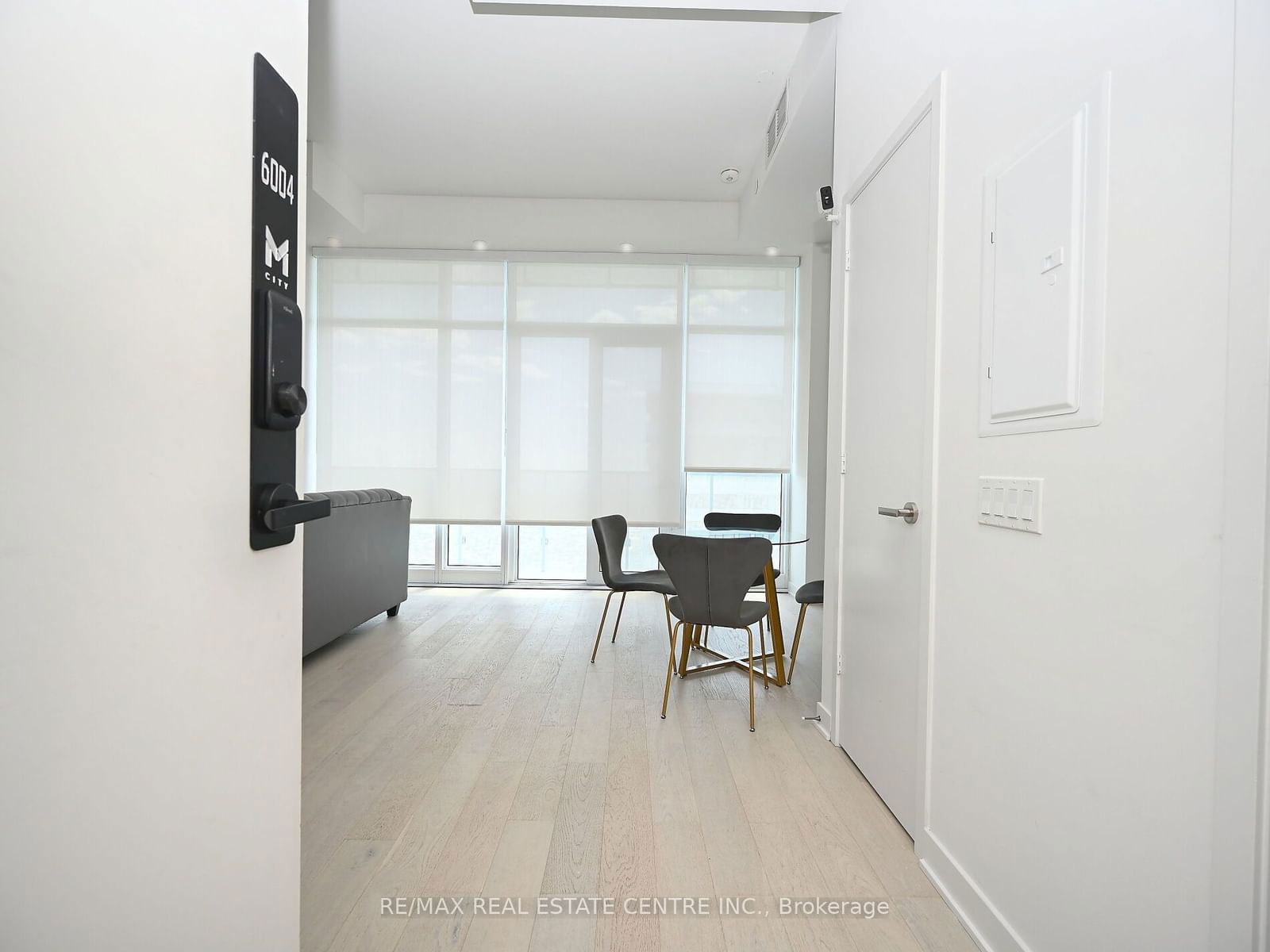 3900 Confederation Pkwy, unit 6004 for sale - image #5