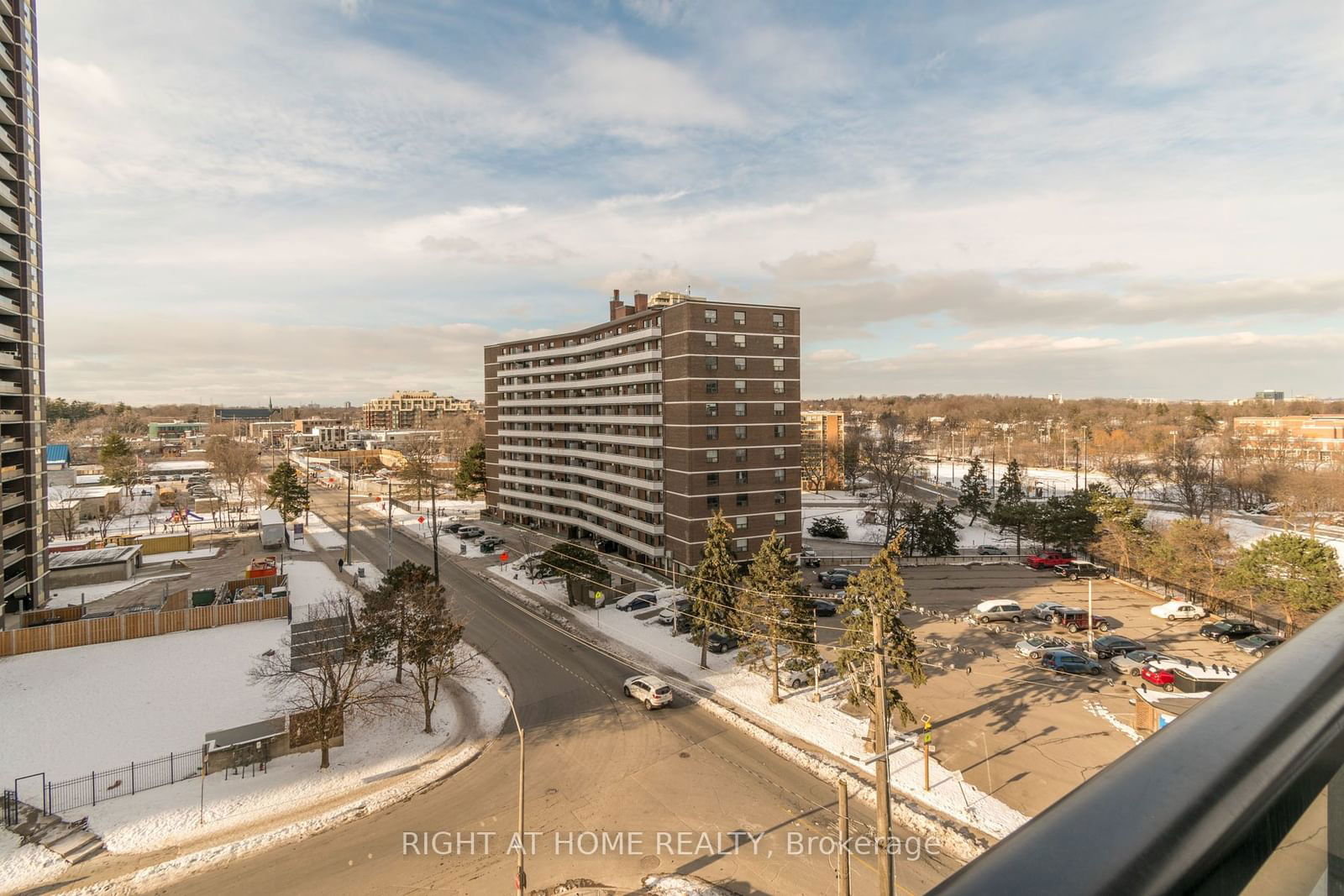 5 Mabelle Ave, unit 635 for sale - image #32