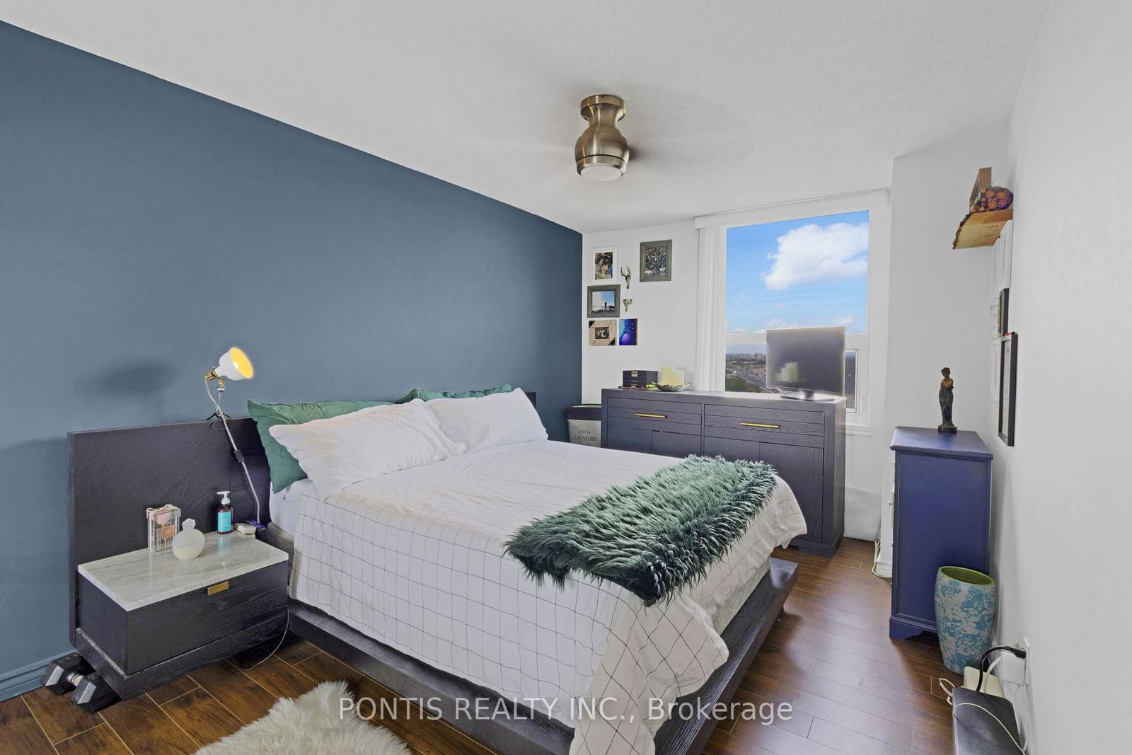 714 The West Mall, unit 1512 for sale - image #30