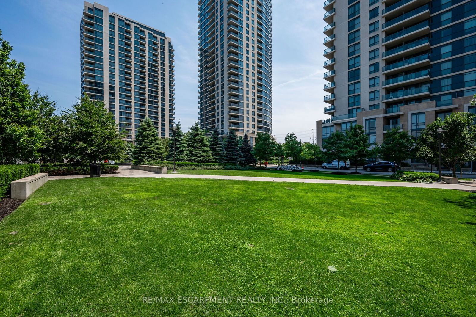 235 Sherway Gardens Rd, unit 709 for sale