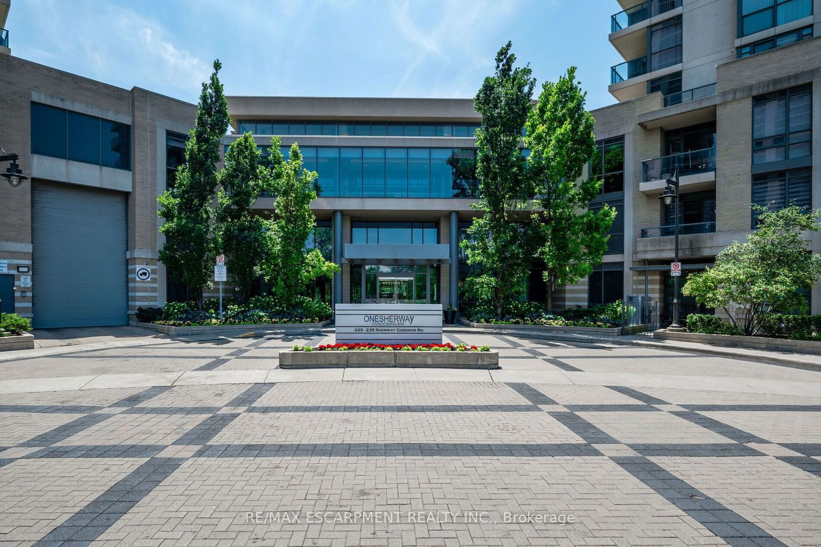 235 Sherway Gardens Rd, unit 709 for sale