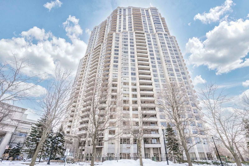 25 Kingsbridge Garden Circ, unit Tph6 for sale - image #1