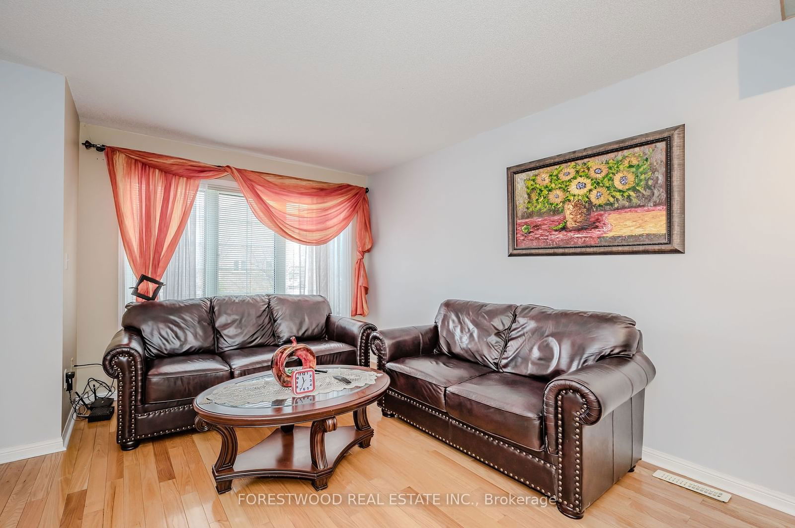 80 Acorn Pl, unit 211 for sale