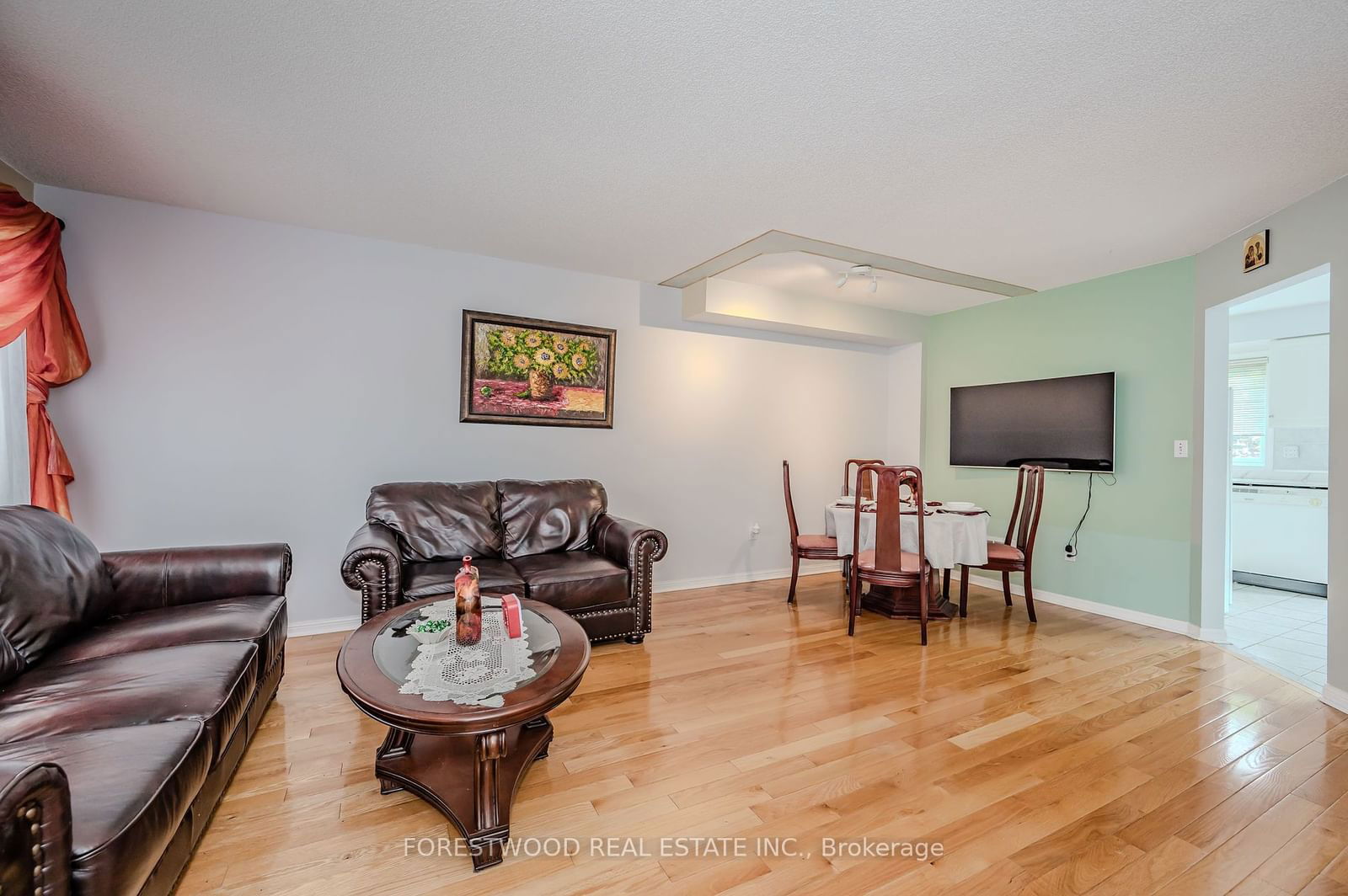 80 Acorn Pl, unit 211 for sale - image #7