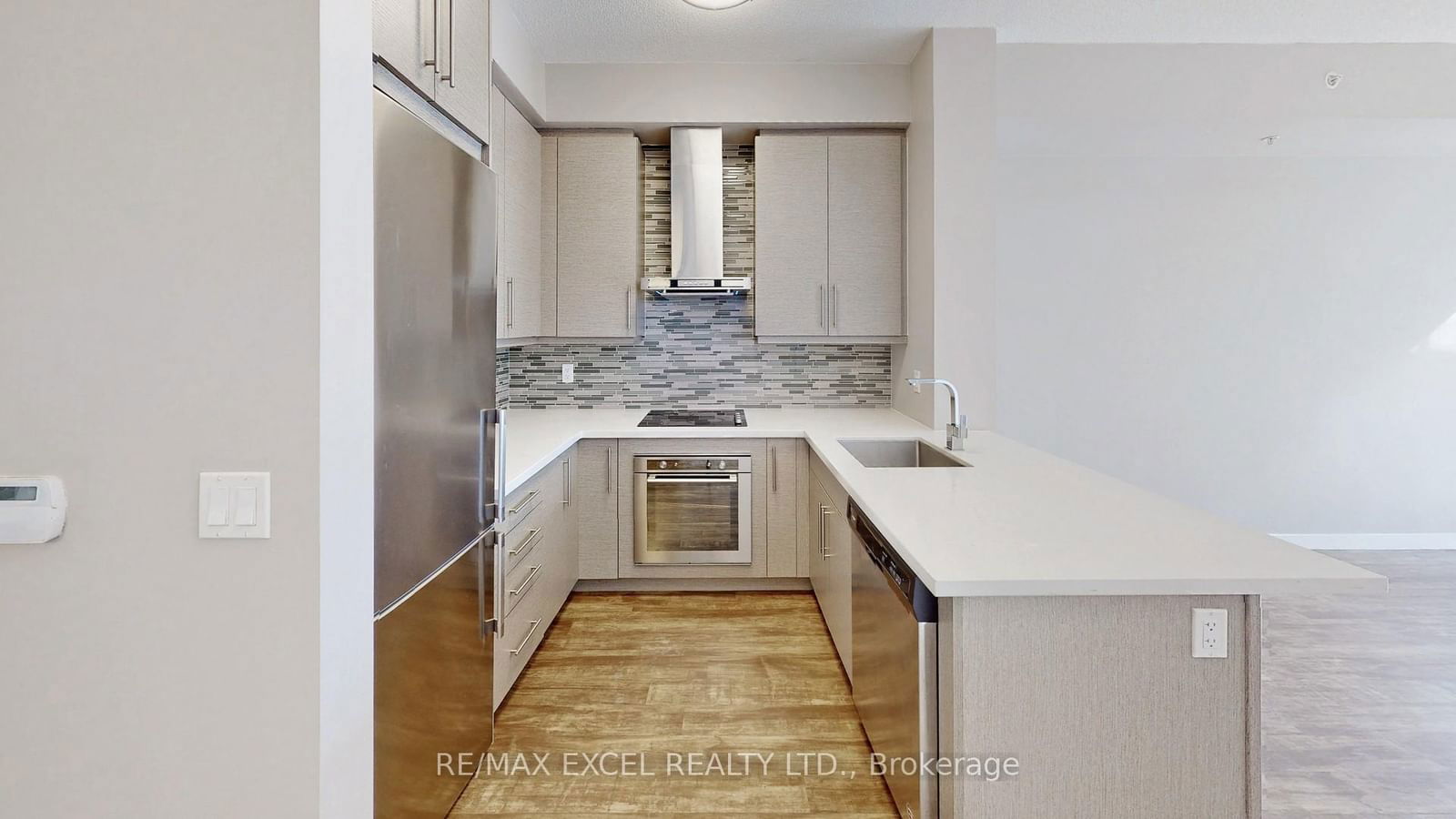 2087 Fairview St, unit 1606 for sale - image #8