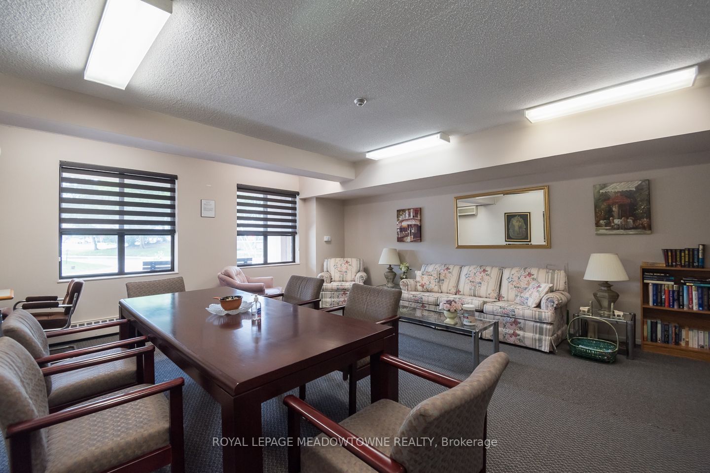 2929 Aquitaine Ave, unit 914 for sale - image #33