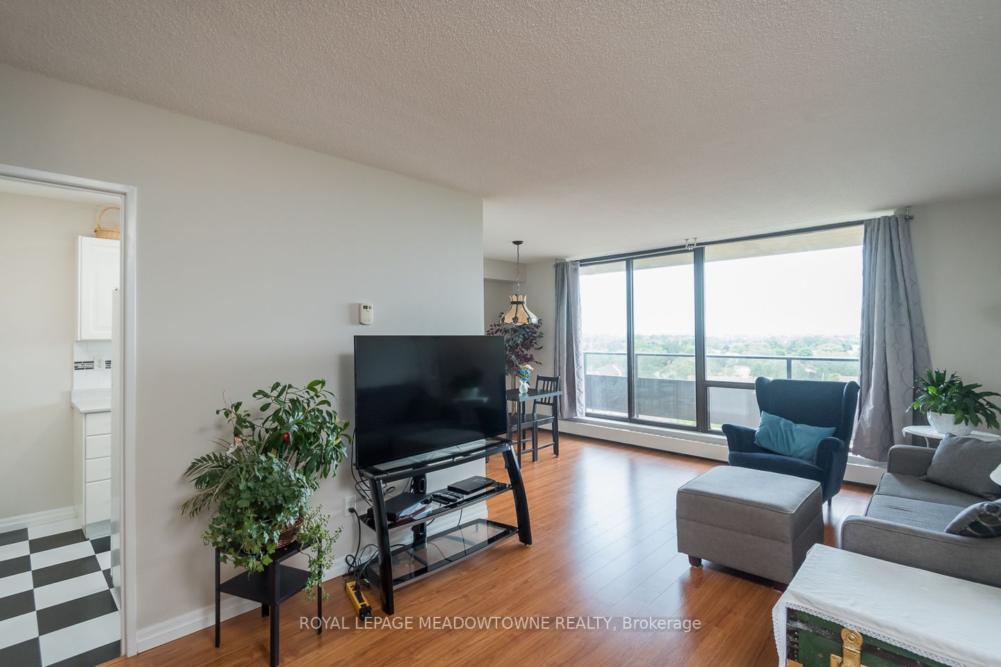 2929 Aquitaine Ave, unit 914 for sale - image #7