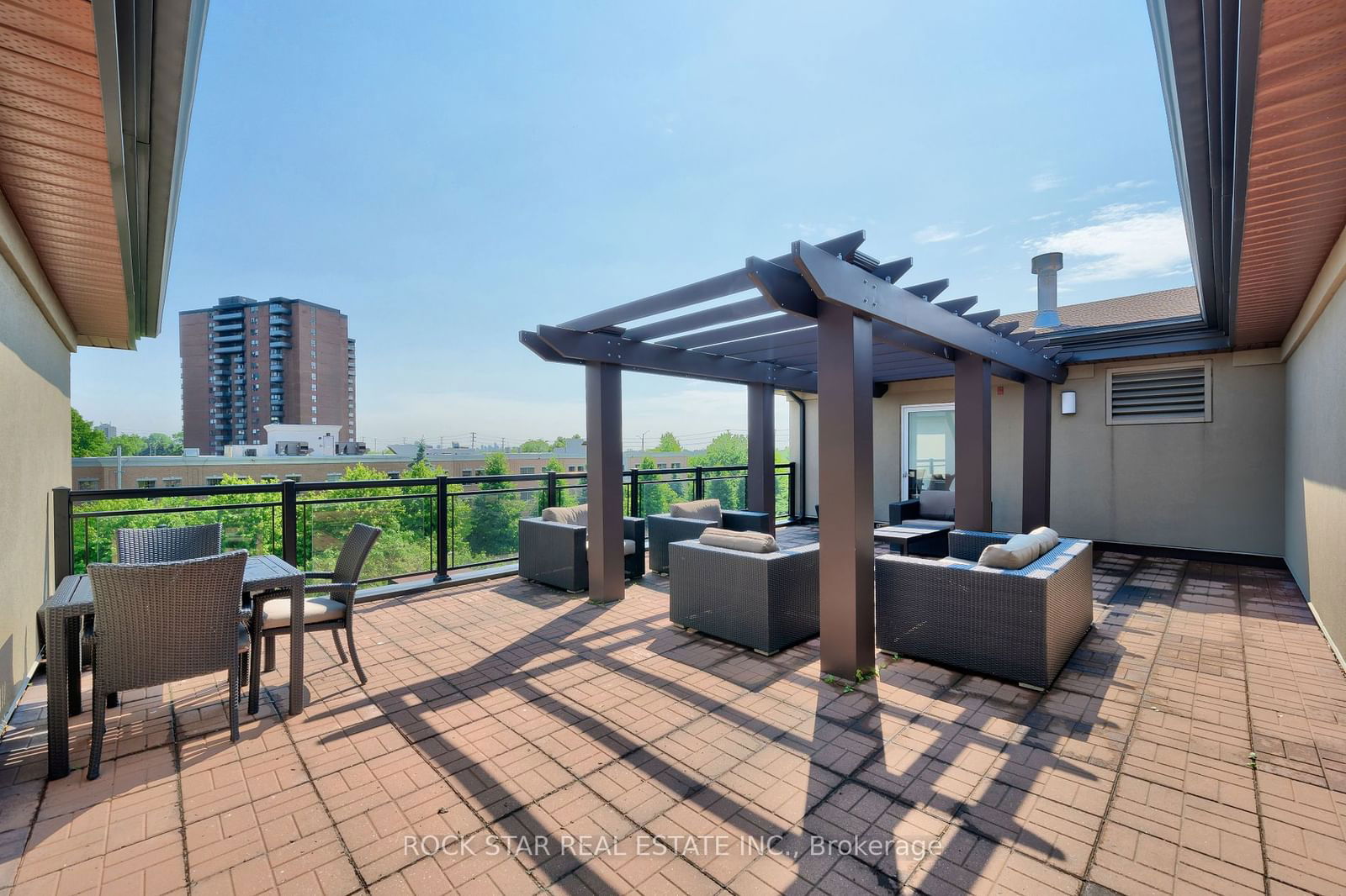 570 Lolita Gdns, unit 405 for sale - image #22