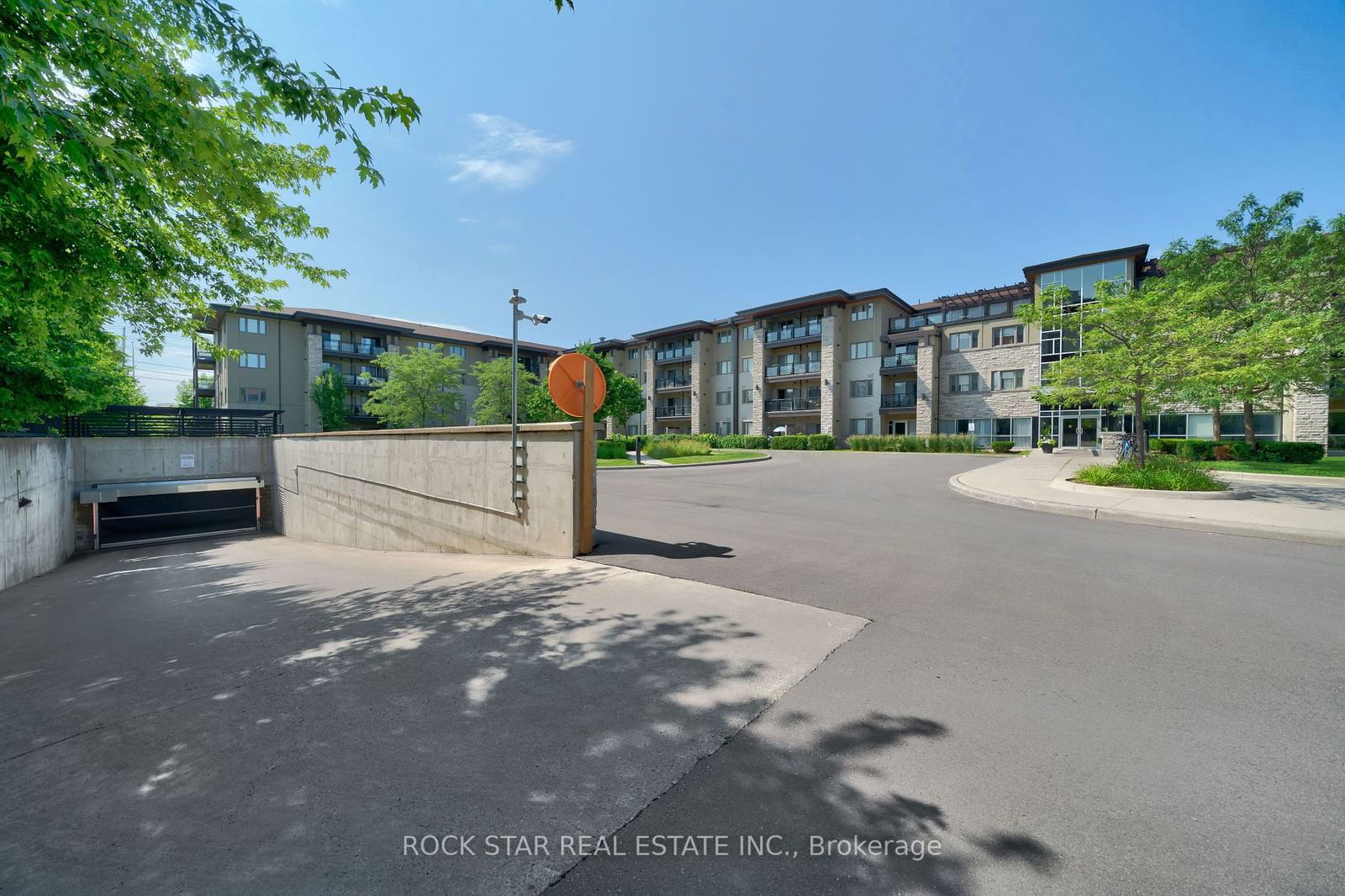 570 Lolita Gdns, unit 405 for sale - image #29