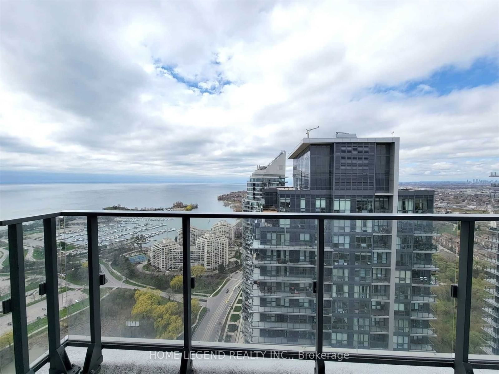 2200 Lakeshore Blvd W, unit Uph 04 for rent