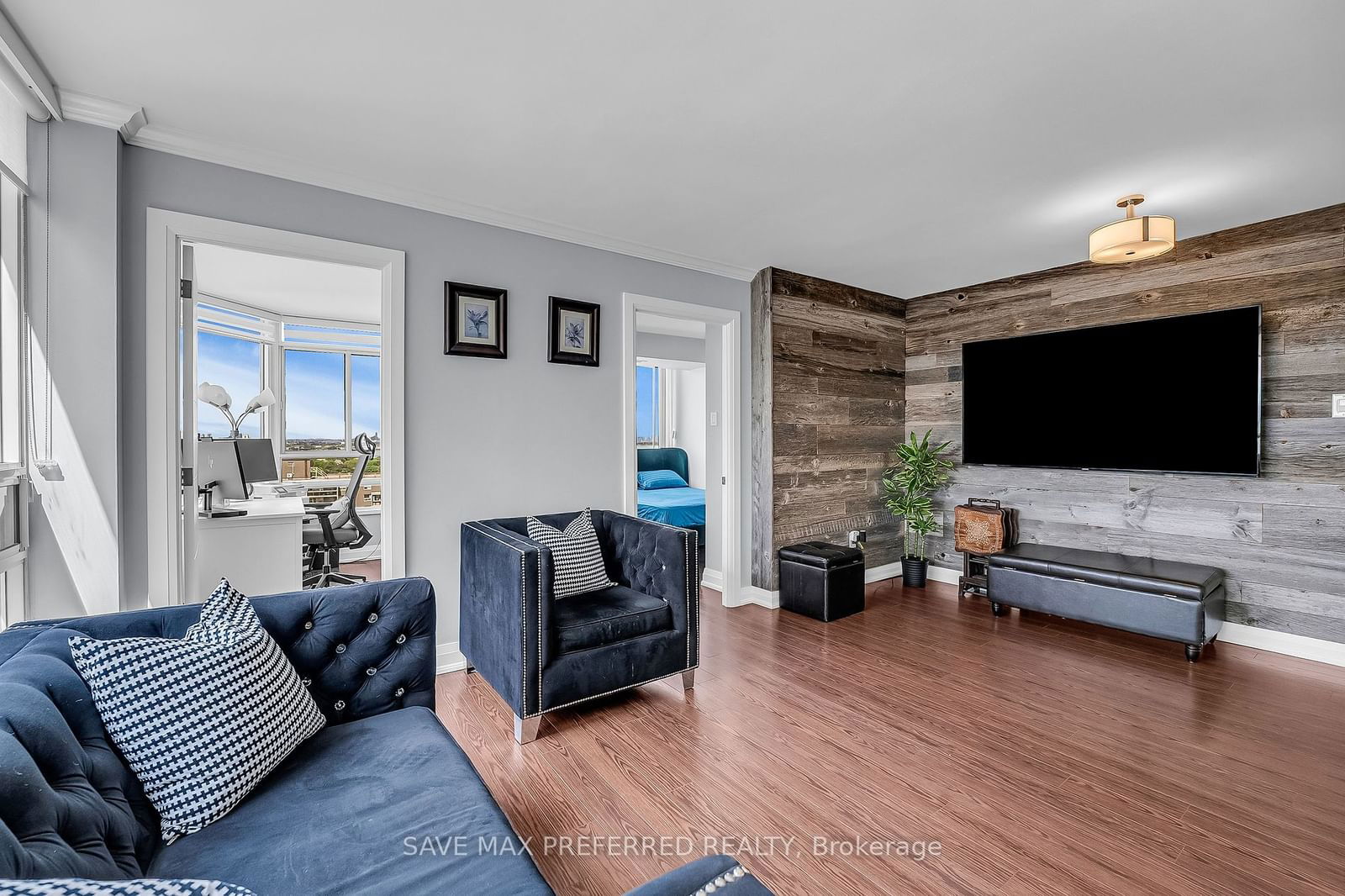 75 King St E, unit 1805 for sale - image #16