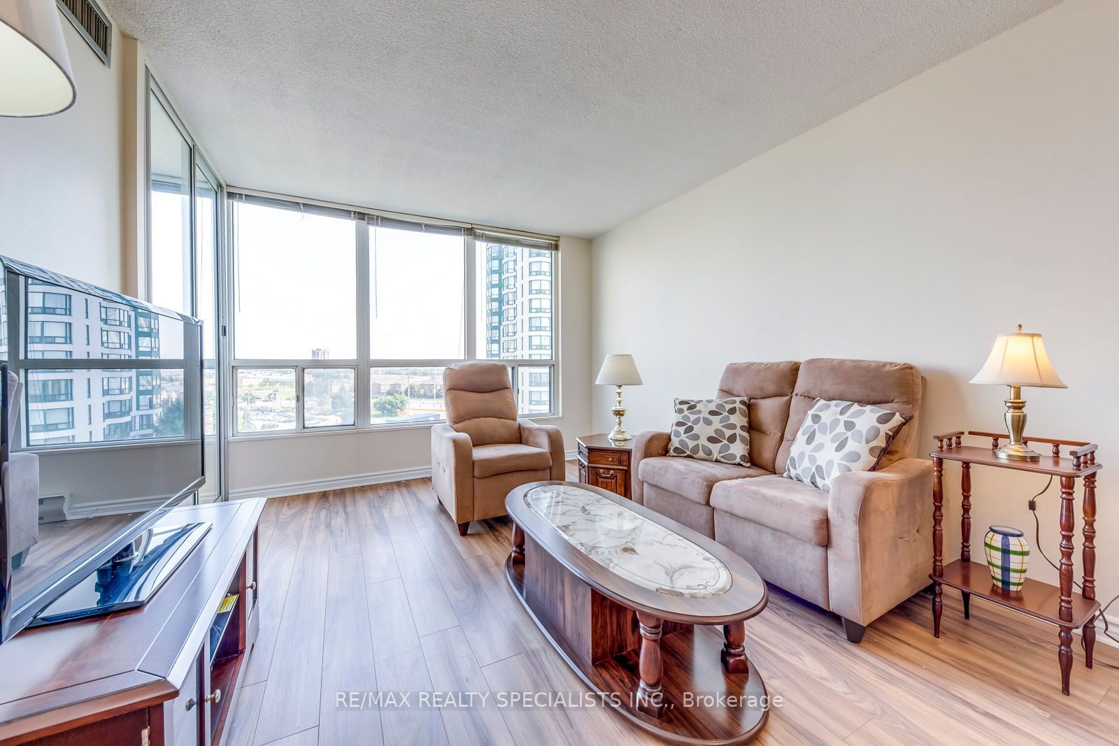 4460 Tucana Crt W, unit 802 for sale - image #12