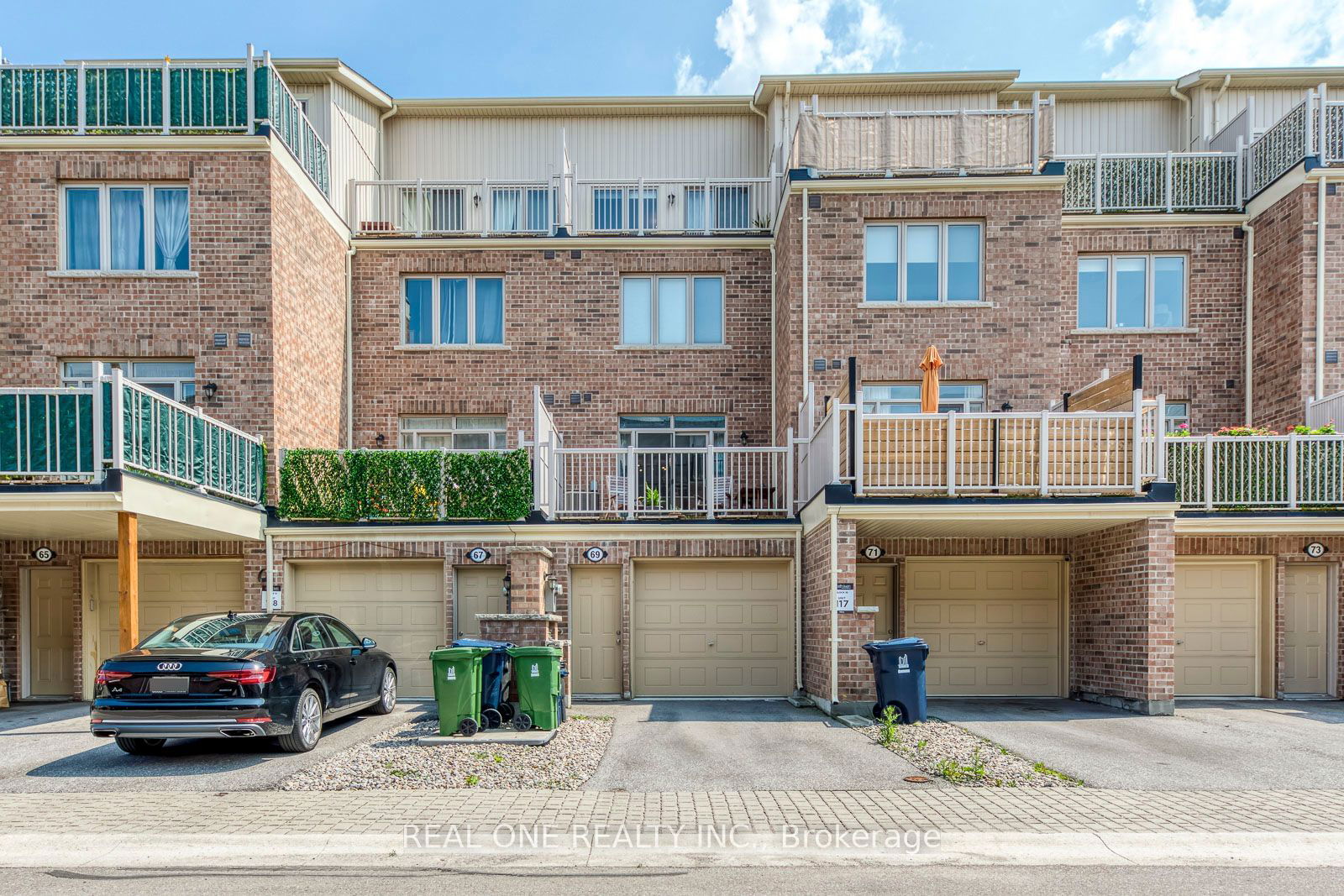 69 Edward Horton Cres for sale  - image #40