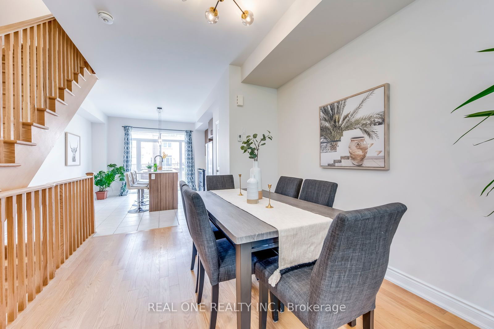 69 Edward Horton Cres for sale  - image #8