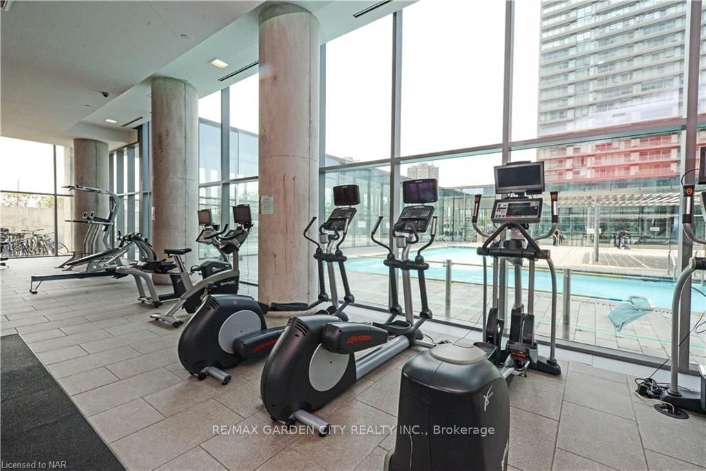 103 The QUEENSWAY, unit #405 for sale - image #39