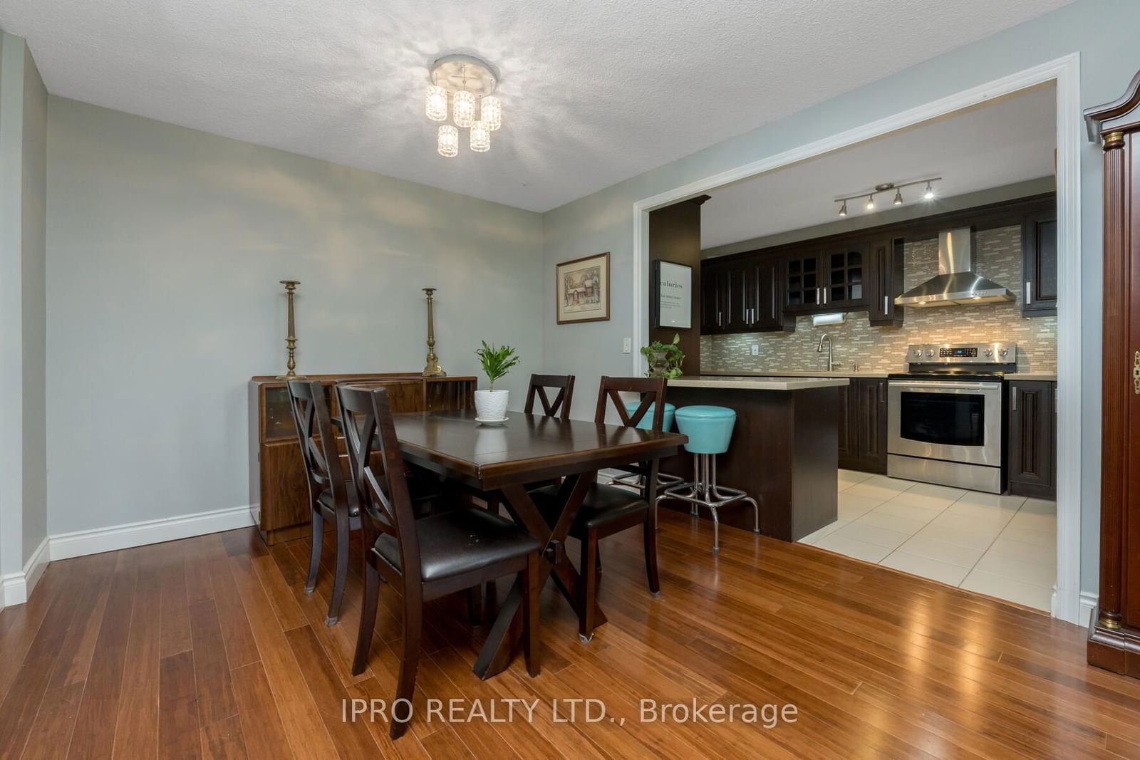 50 Mississauga Valley Blvd, unit 219 for sale - image #12