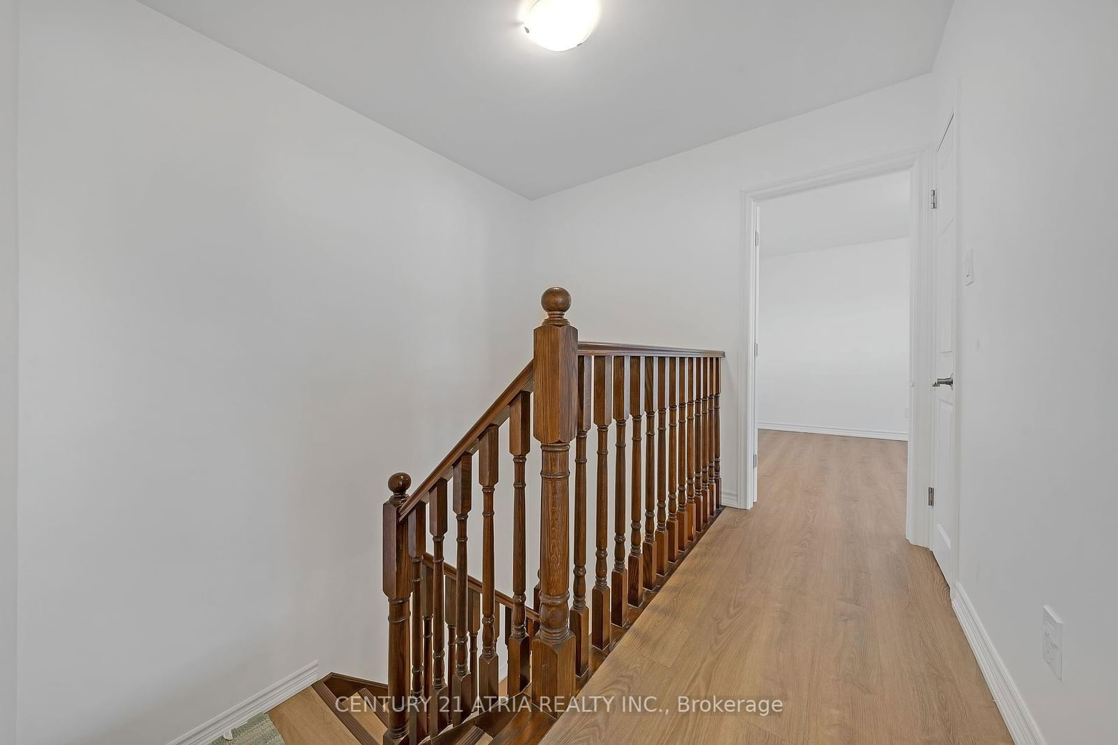 73 Driftwood Ave, unit 18 for sale - image #13