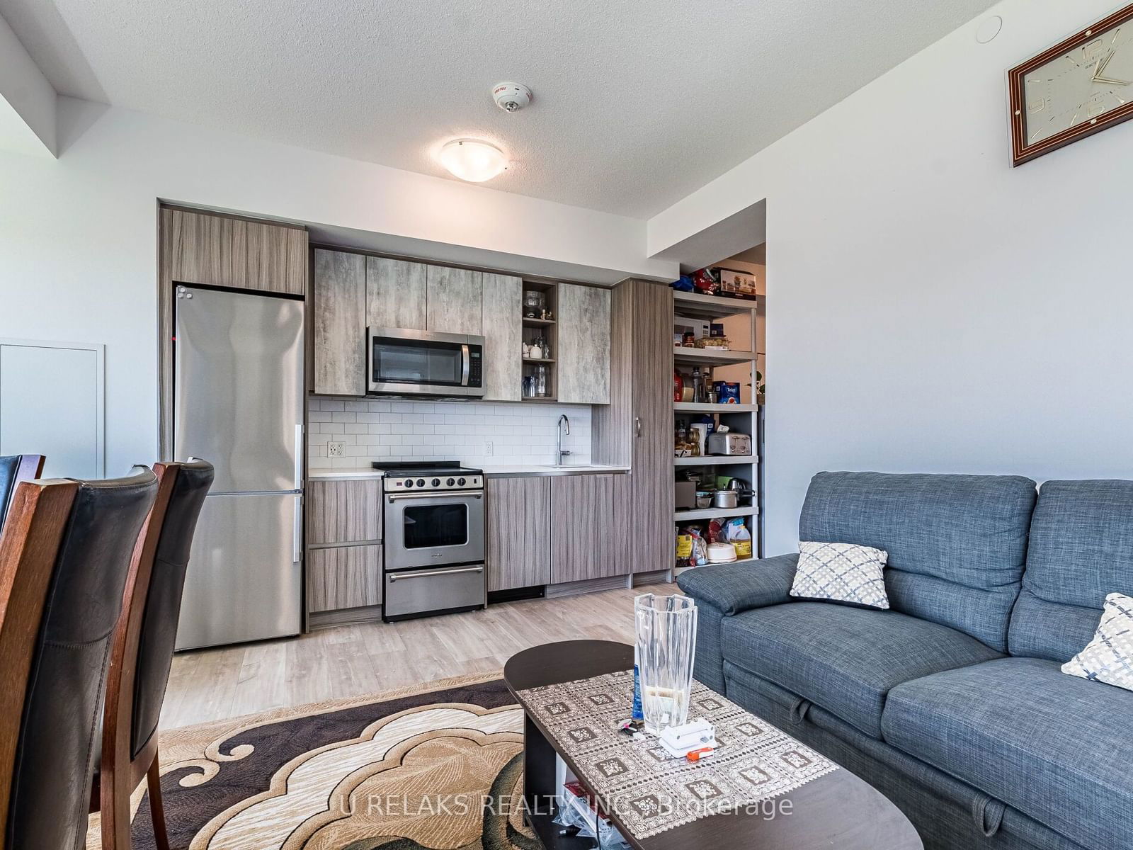 251 Manitoba St, unit 715 for sale - image #15