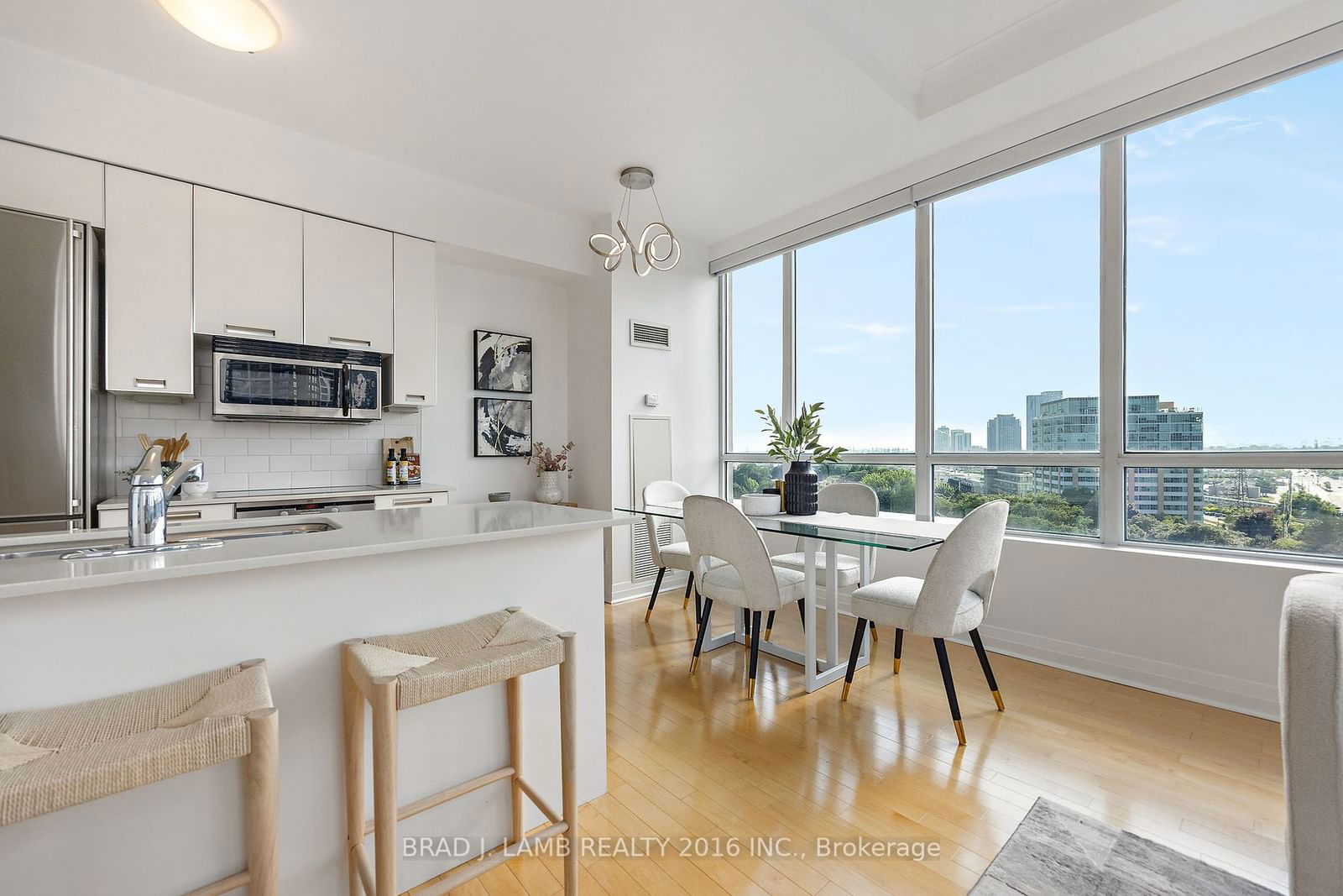 3391 Bloor St W, unit 1103 for sale - image #3