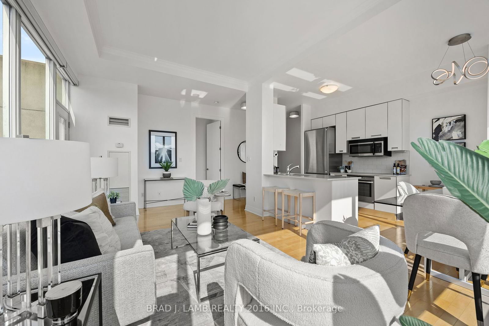 3391 Bloor St W, unit 1103 for sale - image #8