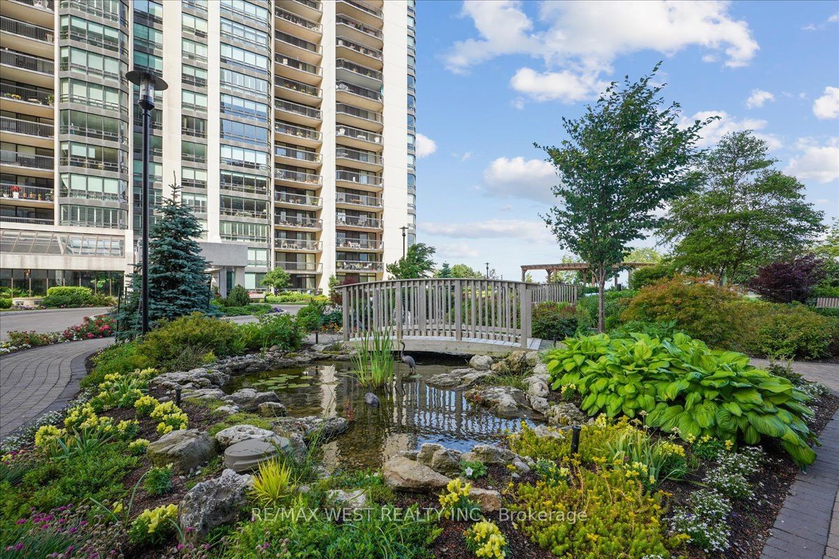 2180 Marine Dr, unit 303 for sale - image #21