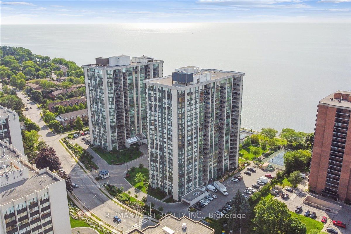 2180 Marine Dr, unit 303 for sale - image #23