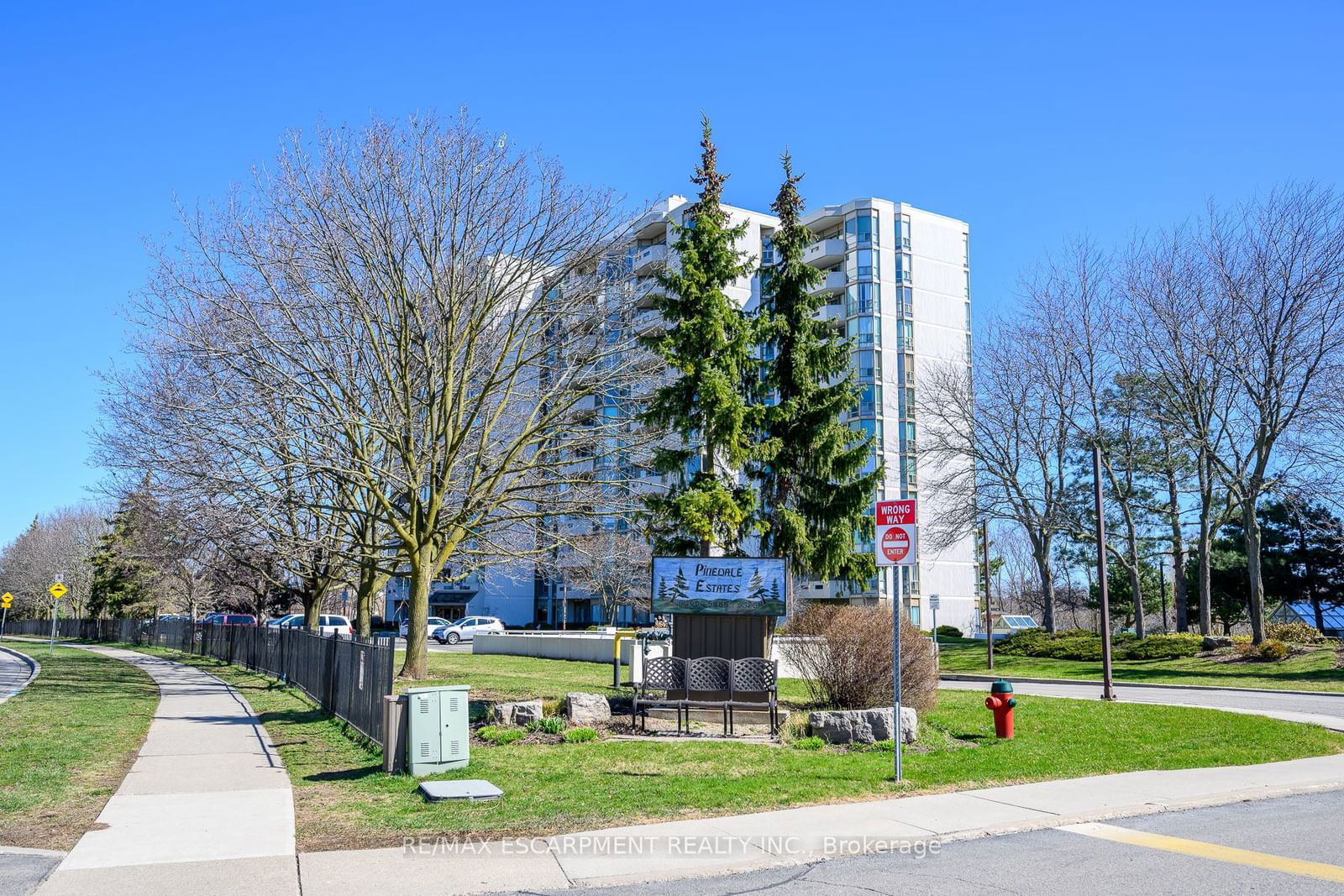 5090 Pinedale Ave, unit 203 for sale - image #1