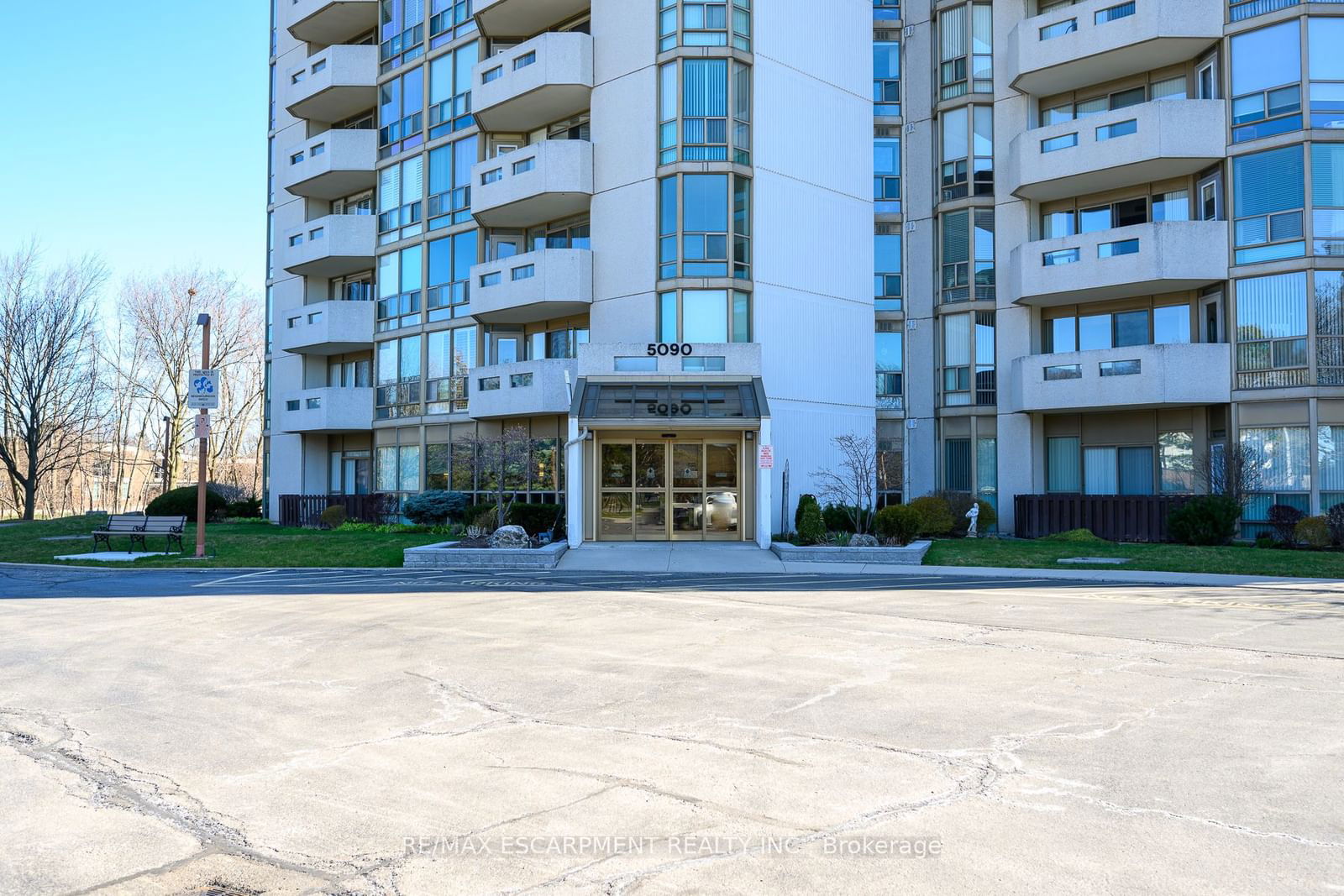 5090 Pinedale Ave, unit 203 for sale