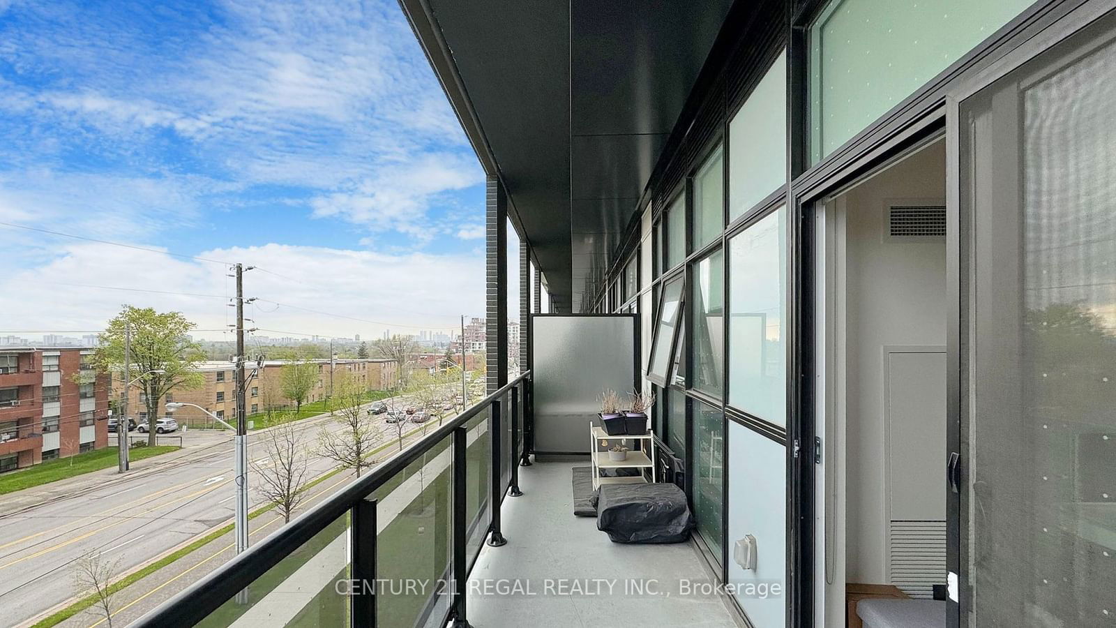 50 George Butchart Dr, unit 310 for sale - image #18