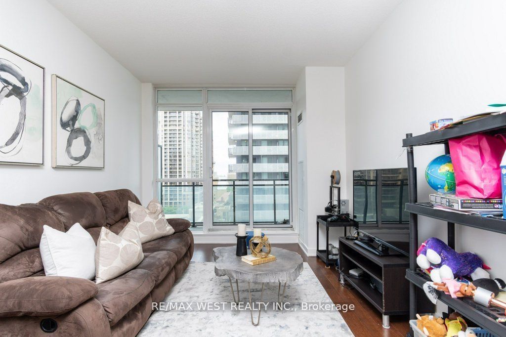 4070 Confederation Pkwy, unit 1001 for sale - image #16