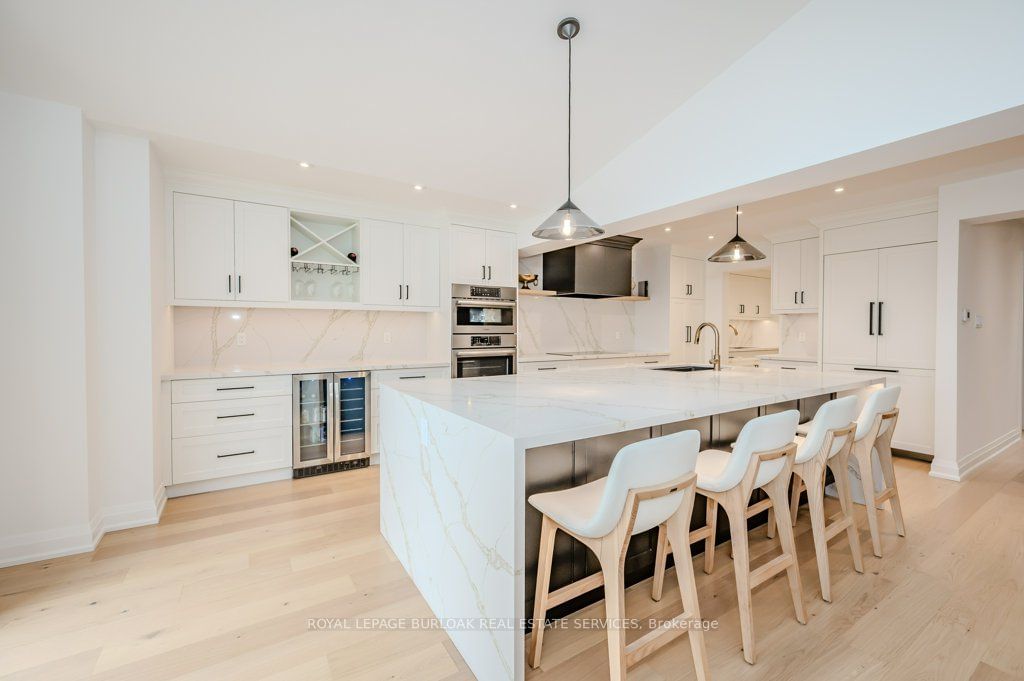 3333 New St, unit 6 for sale - image #7