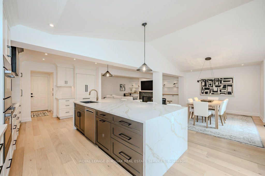 3333 New St, unit 6 for sale - image #8